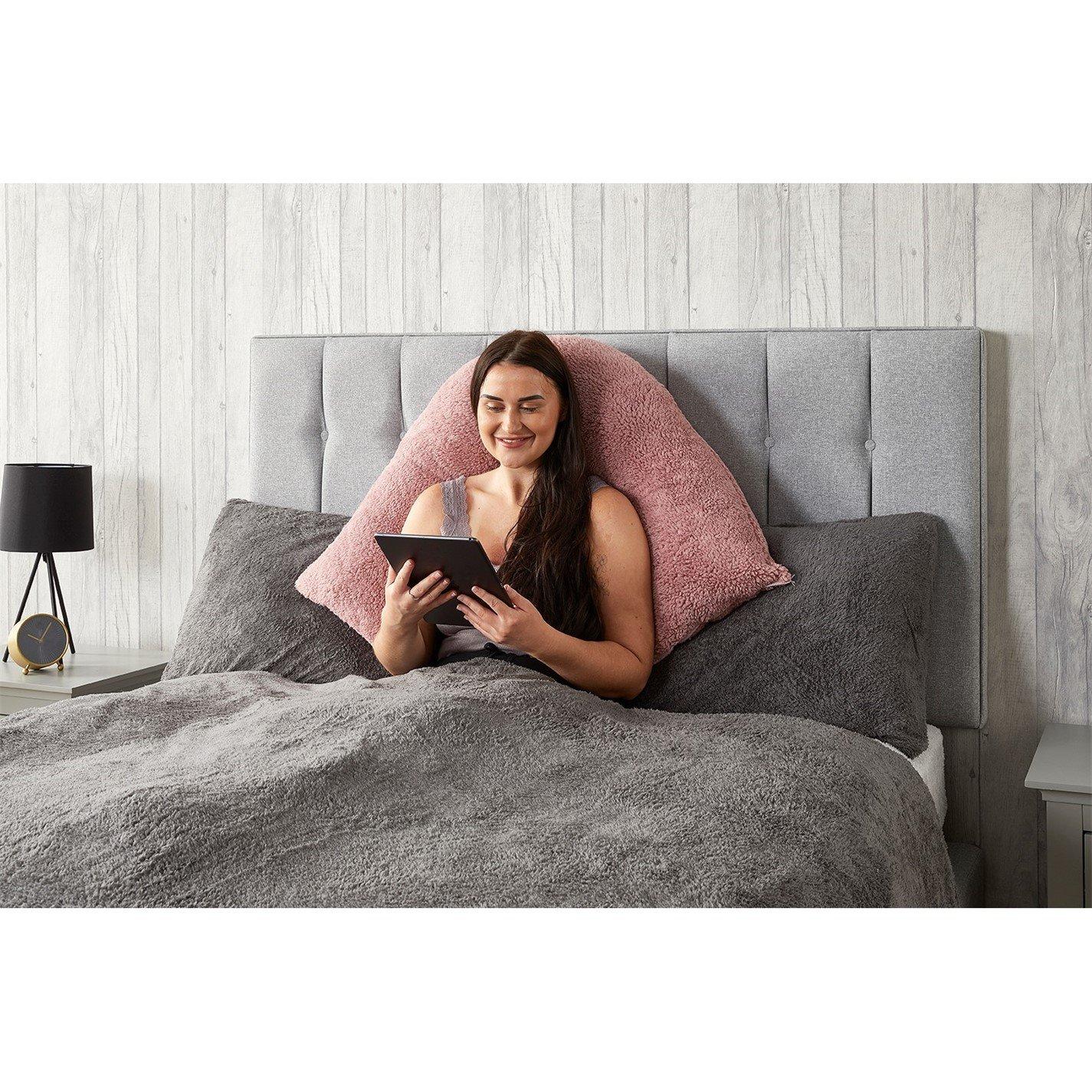Blush - Downland - Teddy Fleece V-shape Pillow - 4