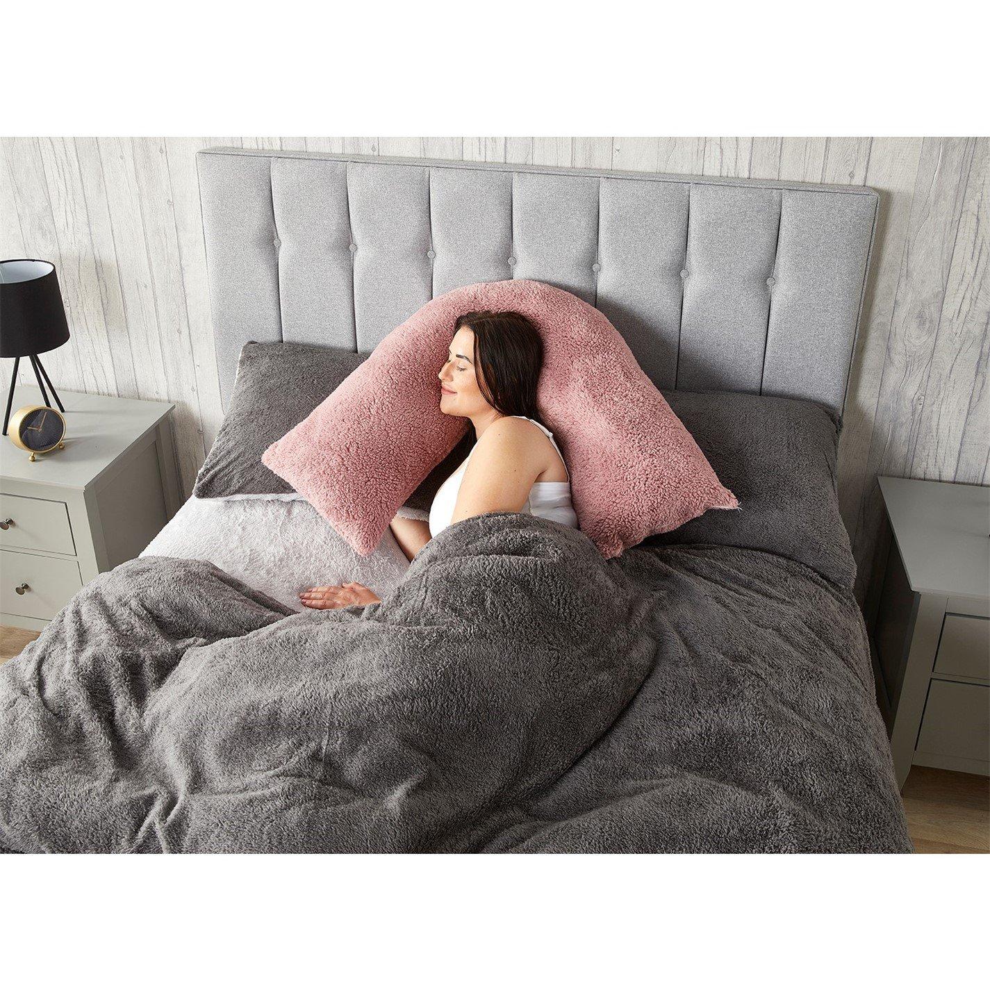 Blush - Downland - Teddy Fleece V-shape Pillow - 5