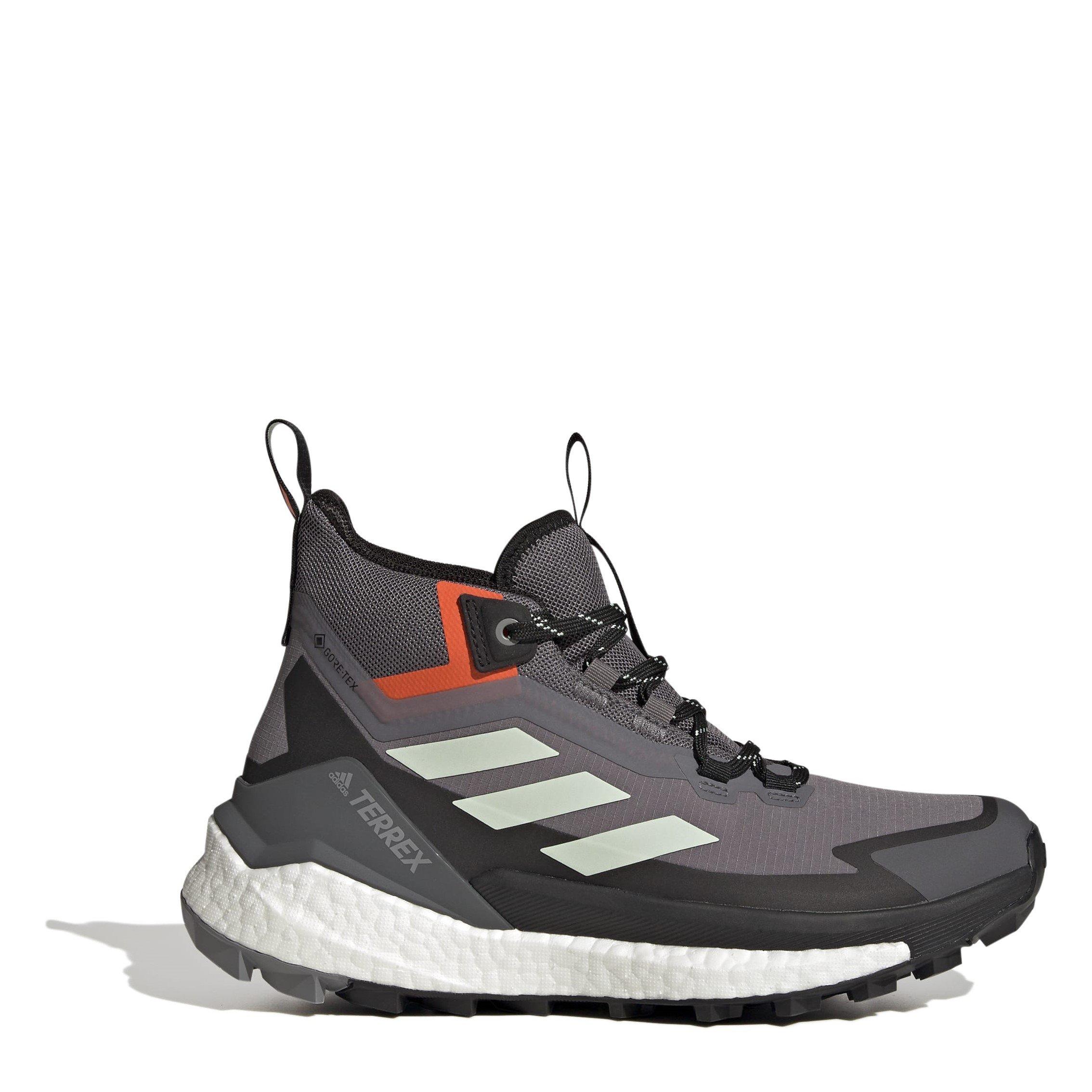 SPUR GRAU - adidas - Women's Terrex Free Chukka Boot - 1