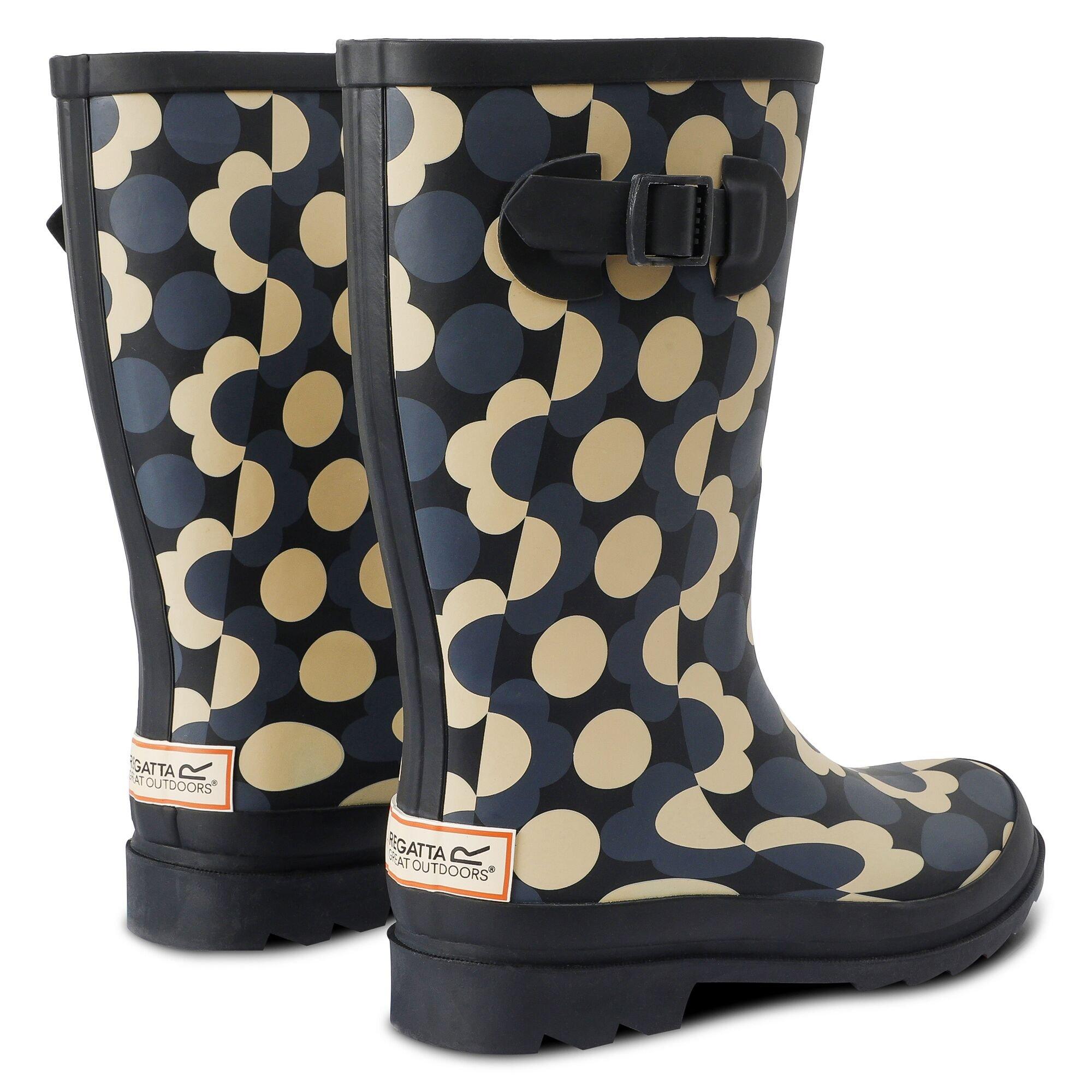 FrlFlwrMon - Regatta - OrlaQuarterW Ld99 - 3