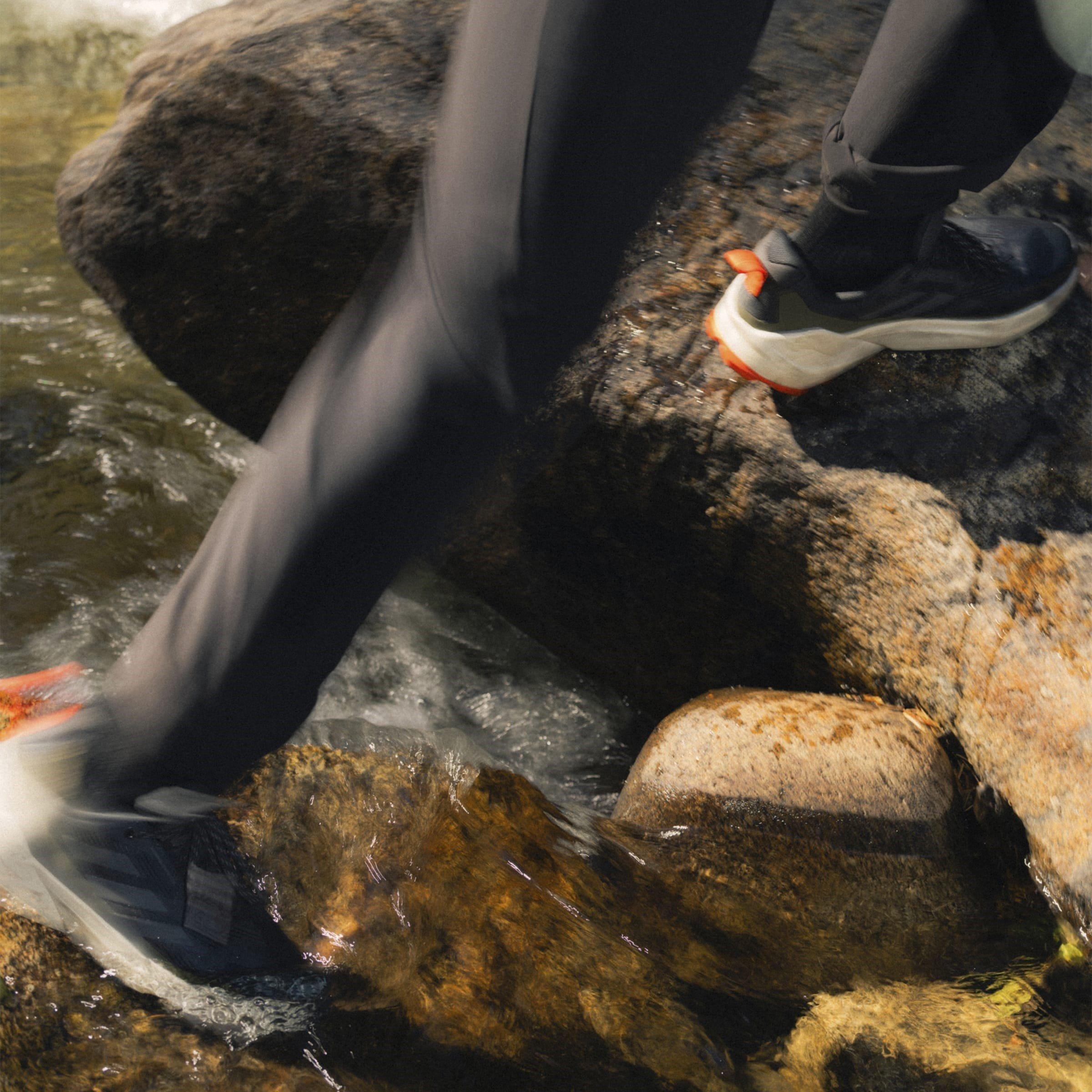 Ugljeni/Sivi - adidas - Terrex Trailmaker 2.0 GORE-TEX Hiking Shoes Mens - 14