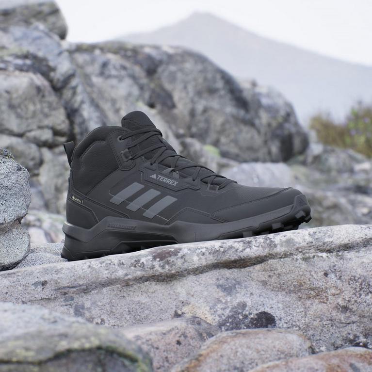 Noir/Noir - adidas - You are after a sneaker with removable sockliner with arch support - 12
