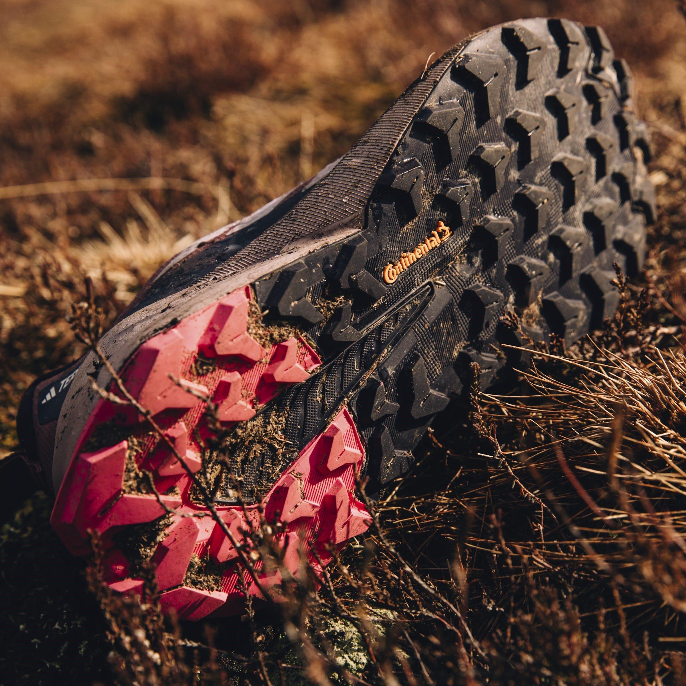 Quicri/Pnkfus - adidas - Terrex Trailmaker 2.0 Gore-Tex Womens Hiking Shoes - 14