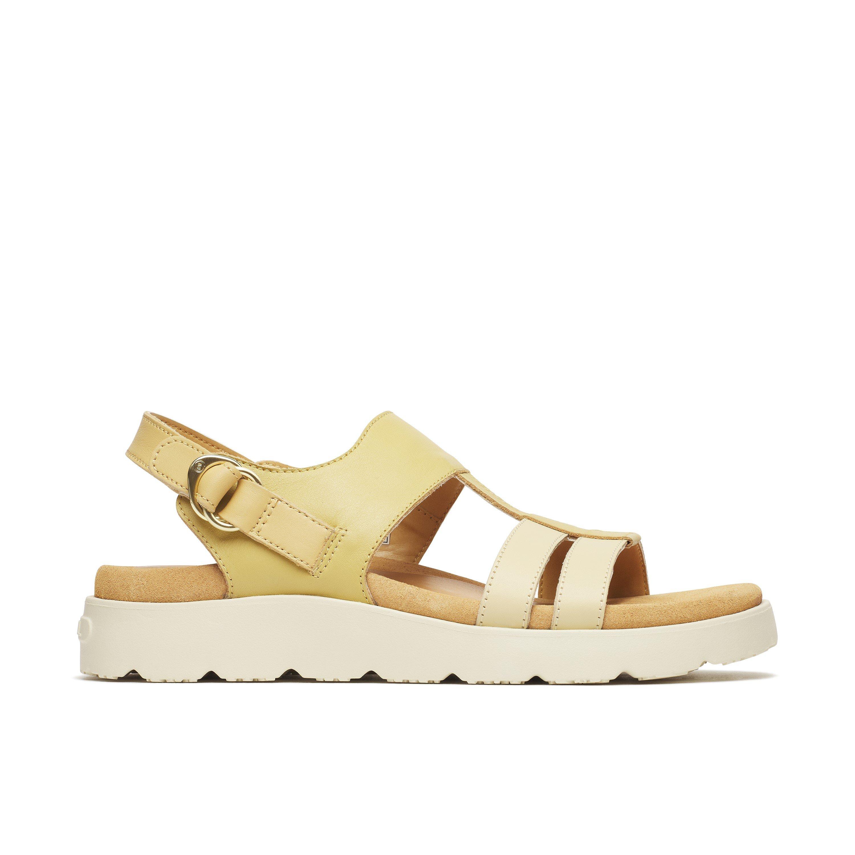 Merrell Women's Walking Sandals - Caramel - 7 (40.5)