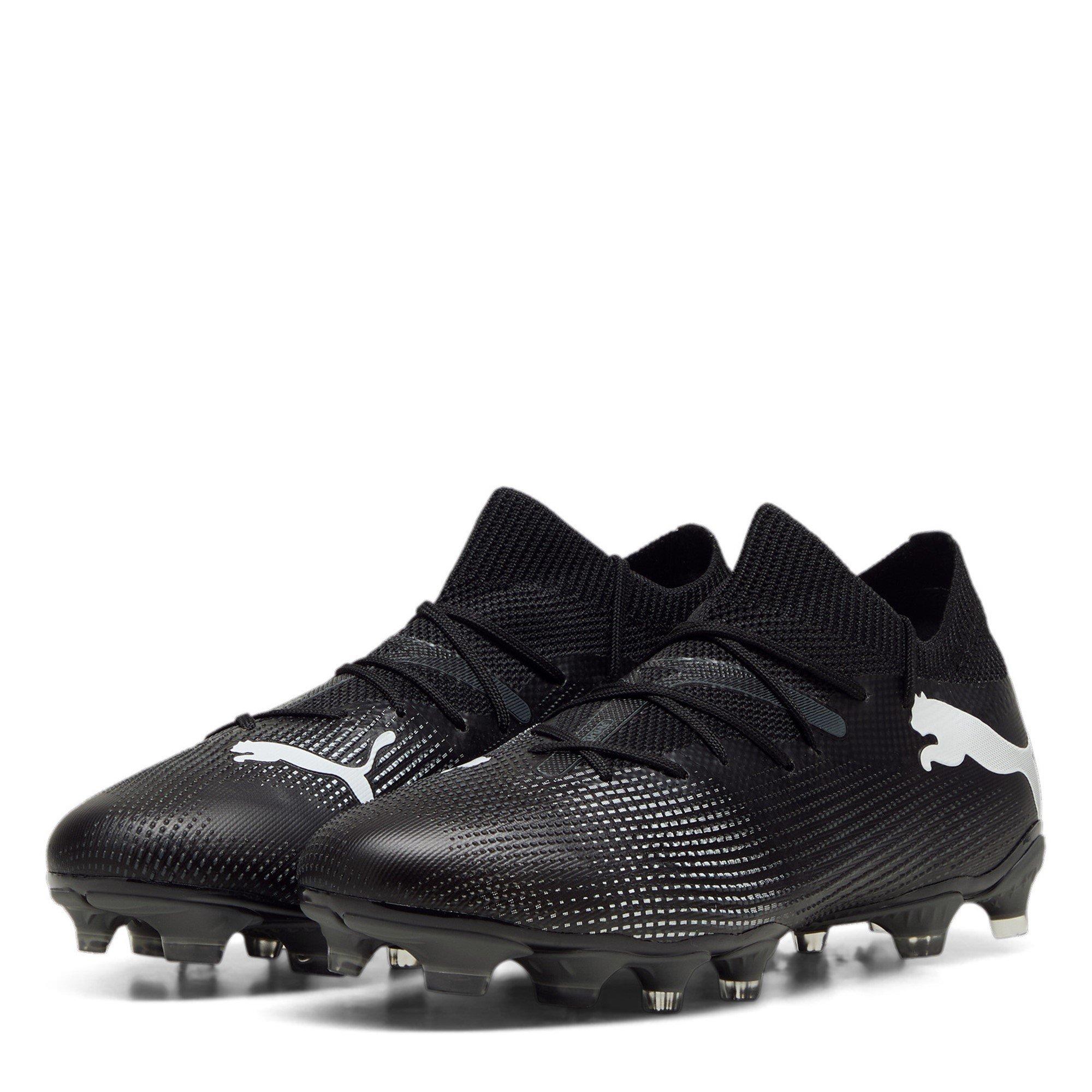 Puma Women's Future 7 Match Firm Ground Football Boots - Black/White - 7 (40.5)