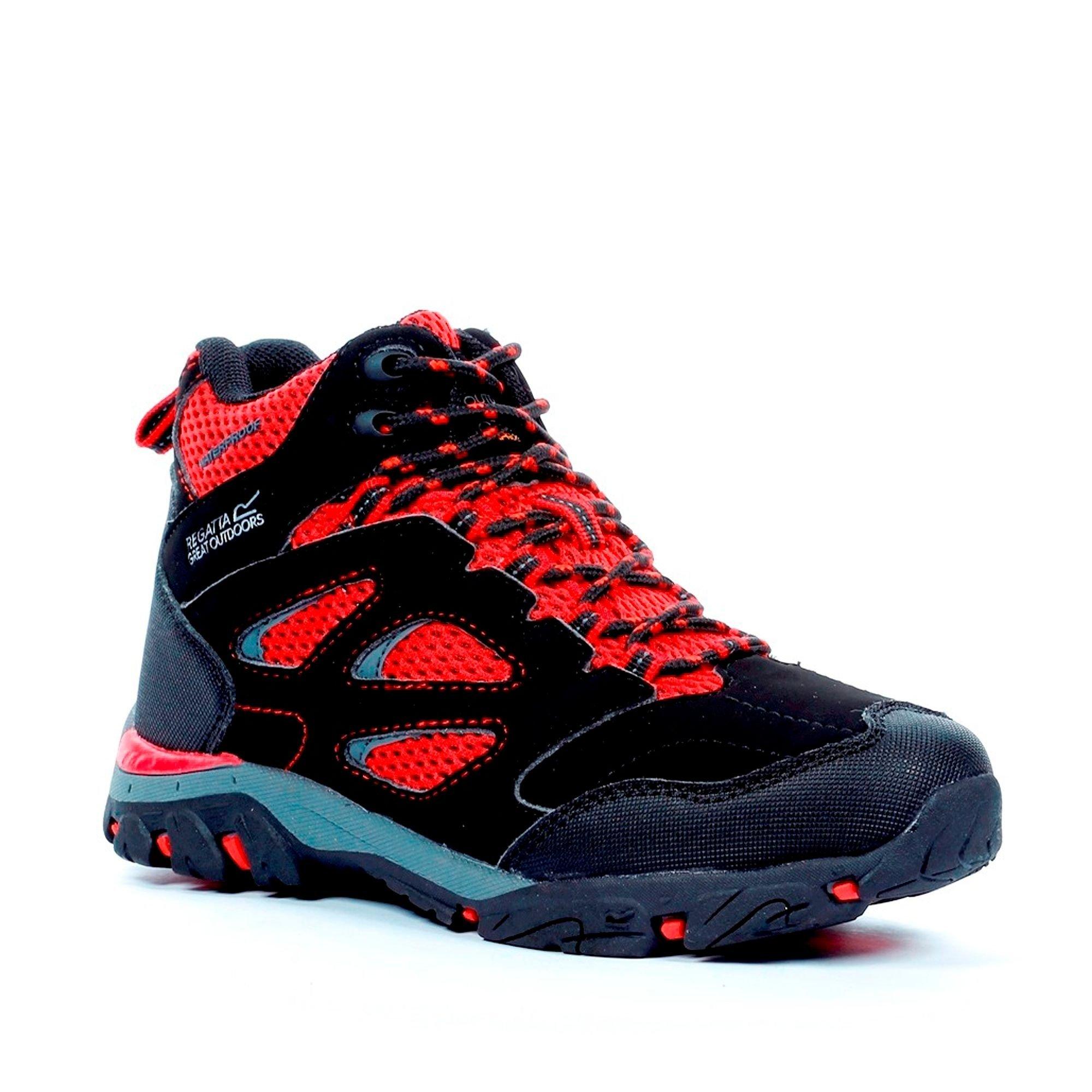 Black/Pepper - Regatta - Kids Holcombe Waterproof Mid Walking Boots - 3