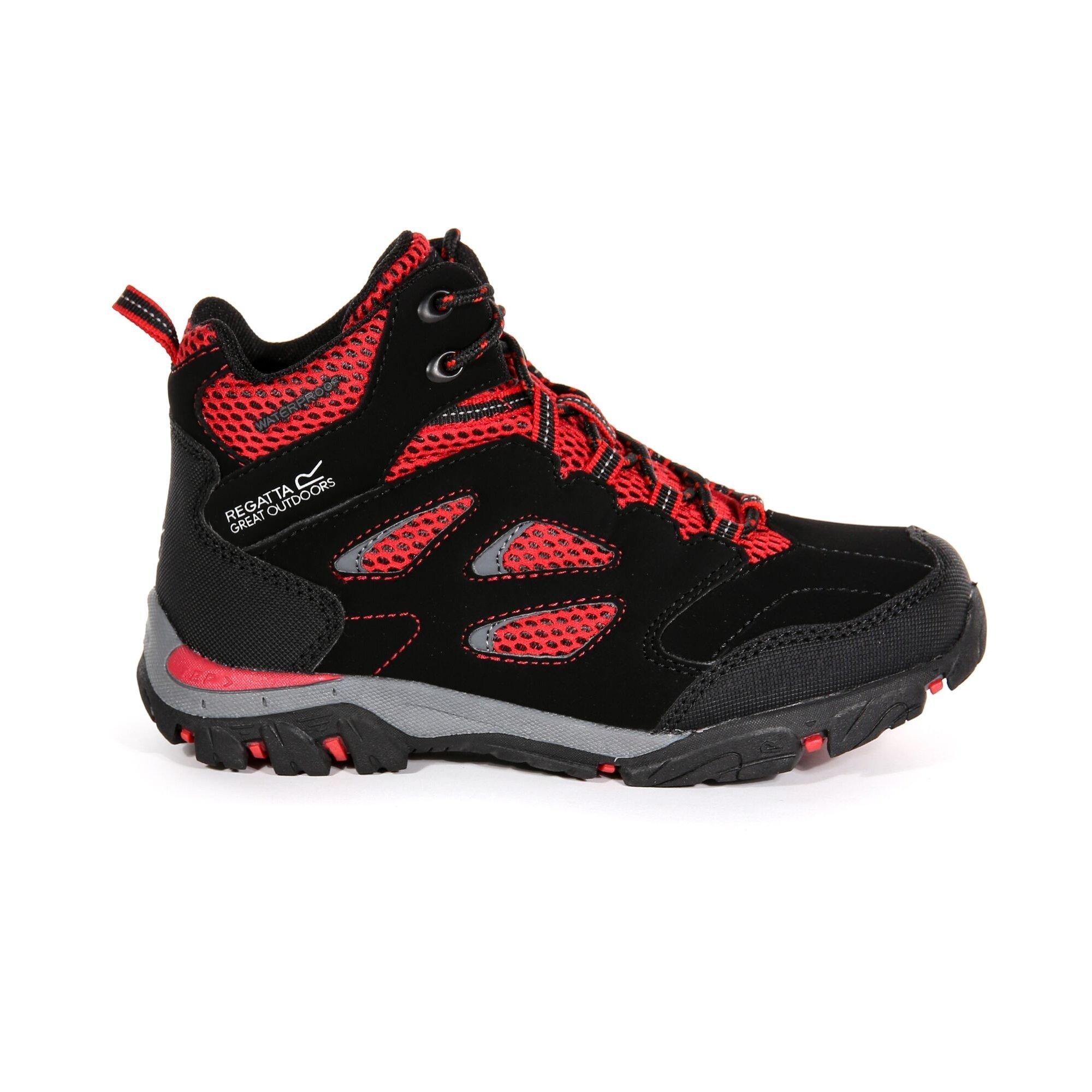 Black/Pepper - Regatta - Kids Holcombe Waterproof Mid Walking Boots - 10