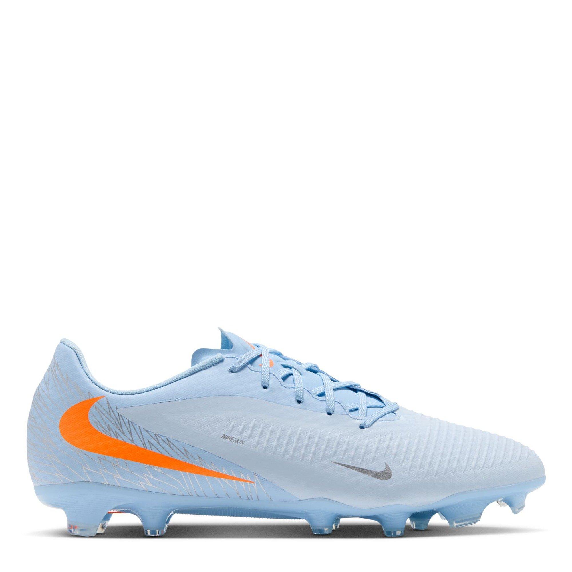 Nike Phantom 6 Low Academy Adults Soft Ground Football Boots
