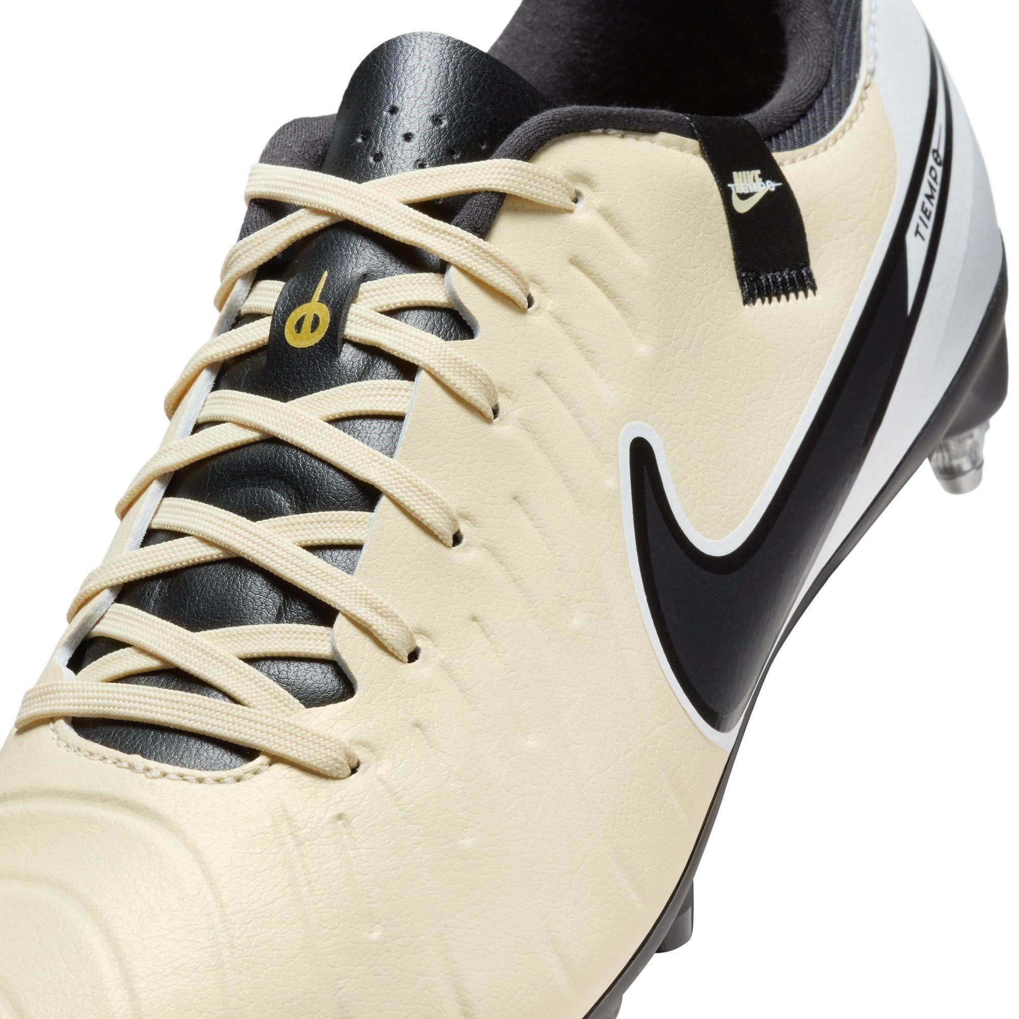 nike tiempo crampons vissés
