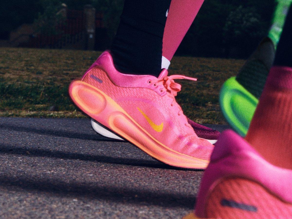 Nike Kids Stellar Ride Running Shoes