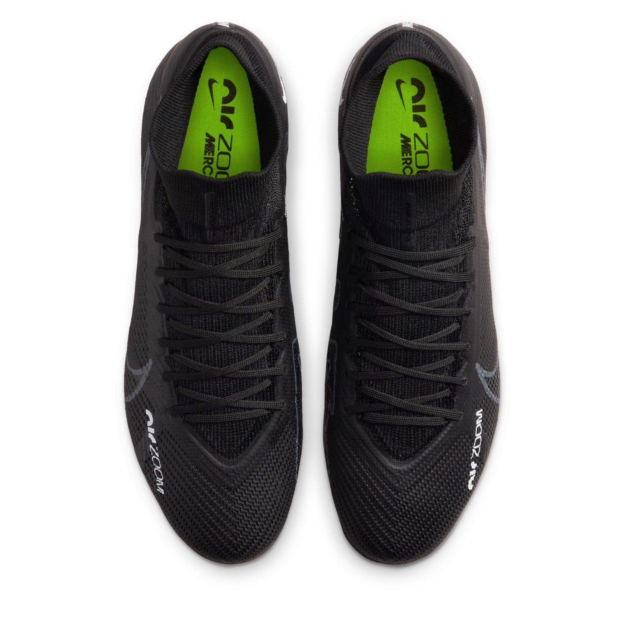 crampons stabilisés nike