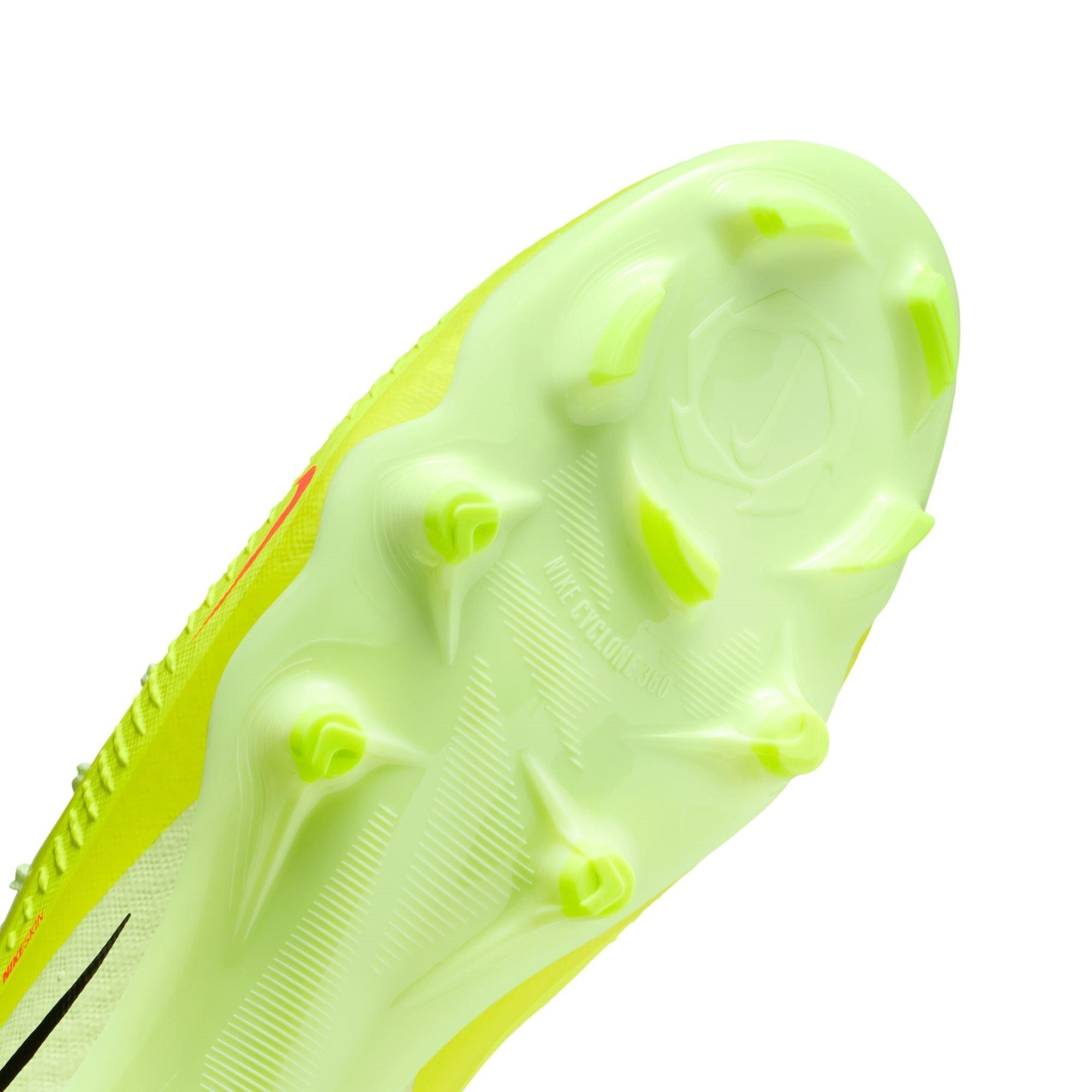 Crimson/Volt - Nike - Phantom Luna II Academy Firm Ground Football Boots - 7