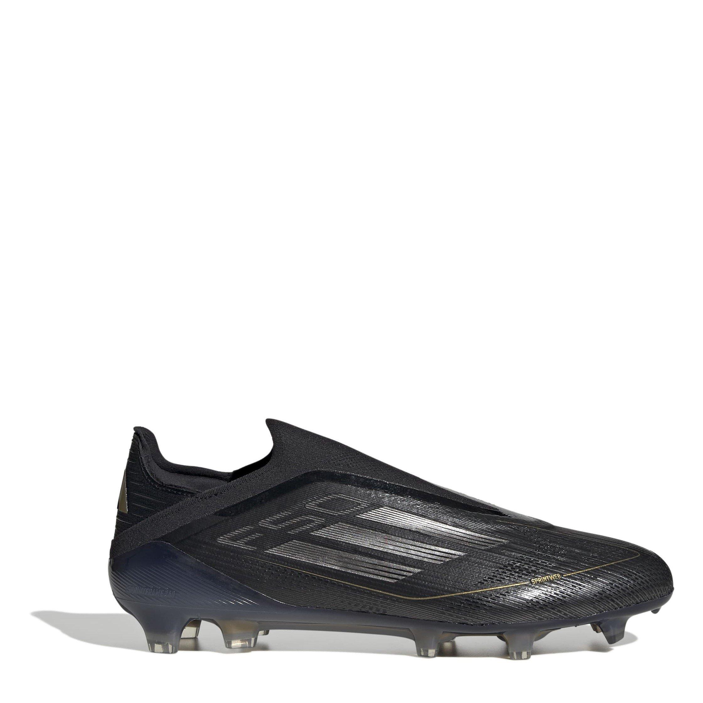 Botas de futbol negras enteras online