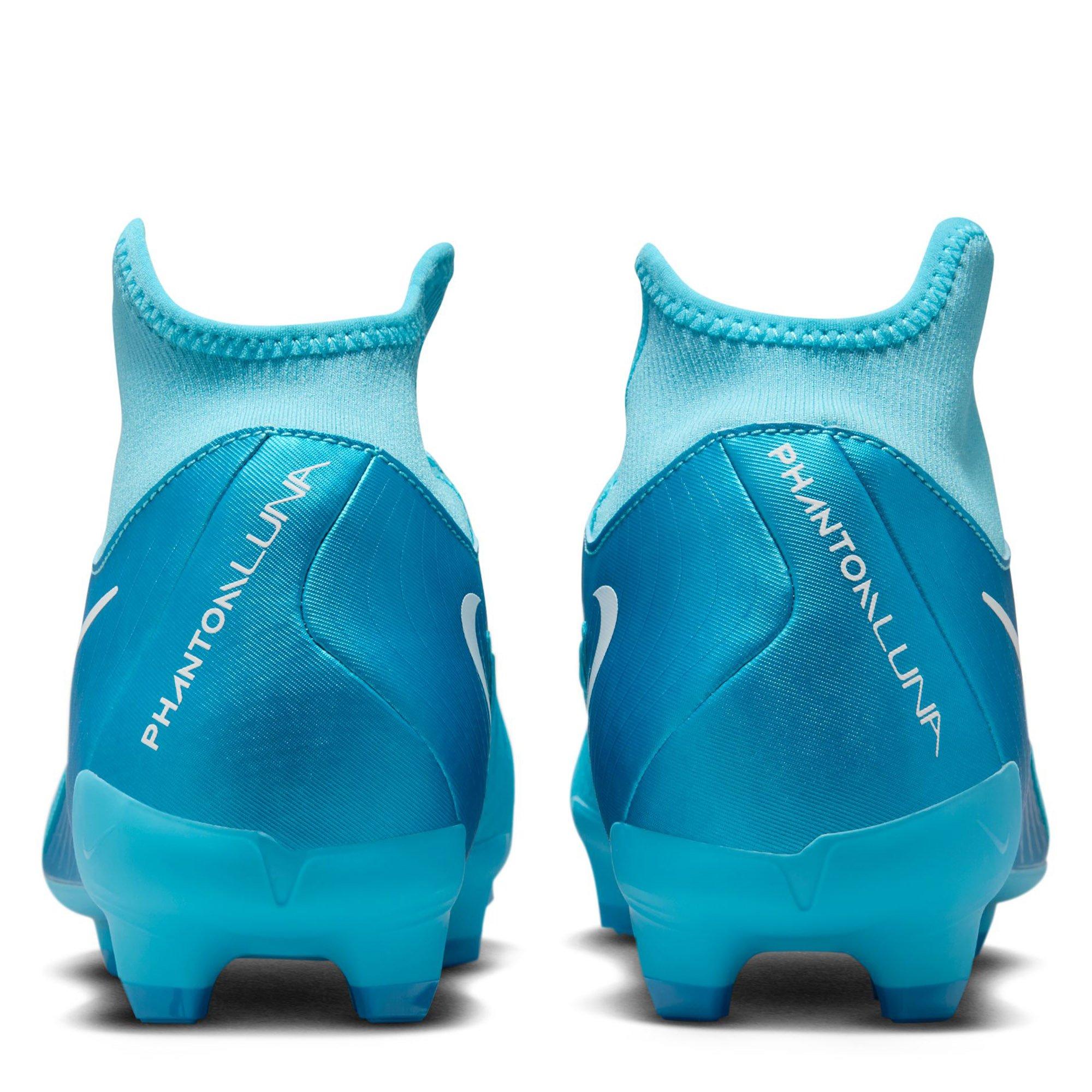 Nike Phantom Luna Academy Firm Ground Football Boots Firm