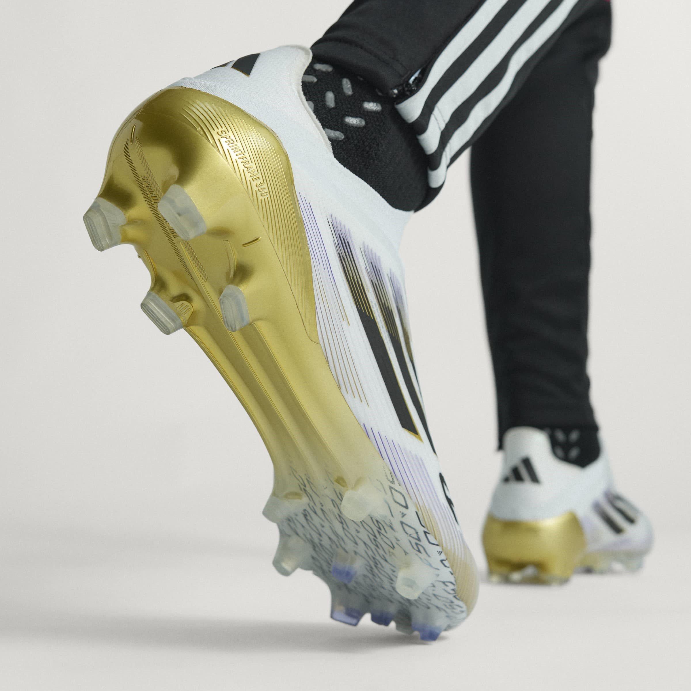 Weiß/Schwarz/Gold - adidas - F50 Elite Laceless Adults Firm Ground Football Boots - 12