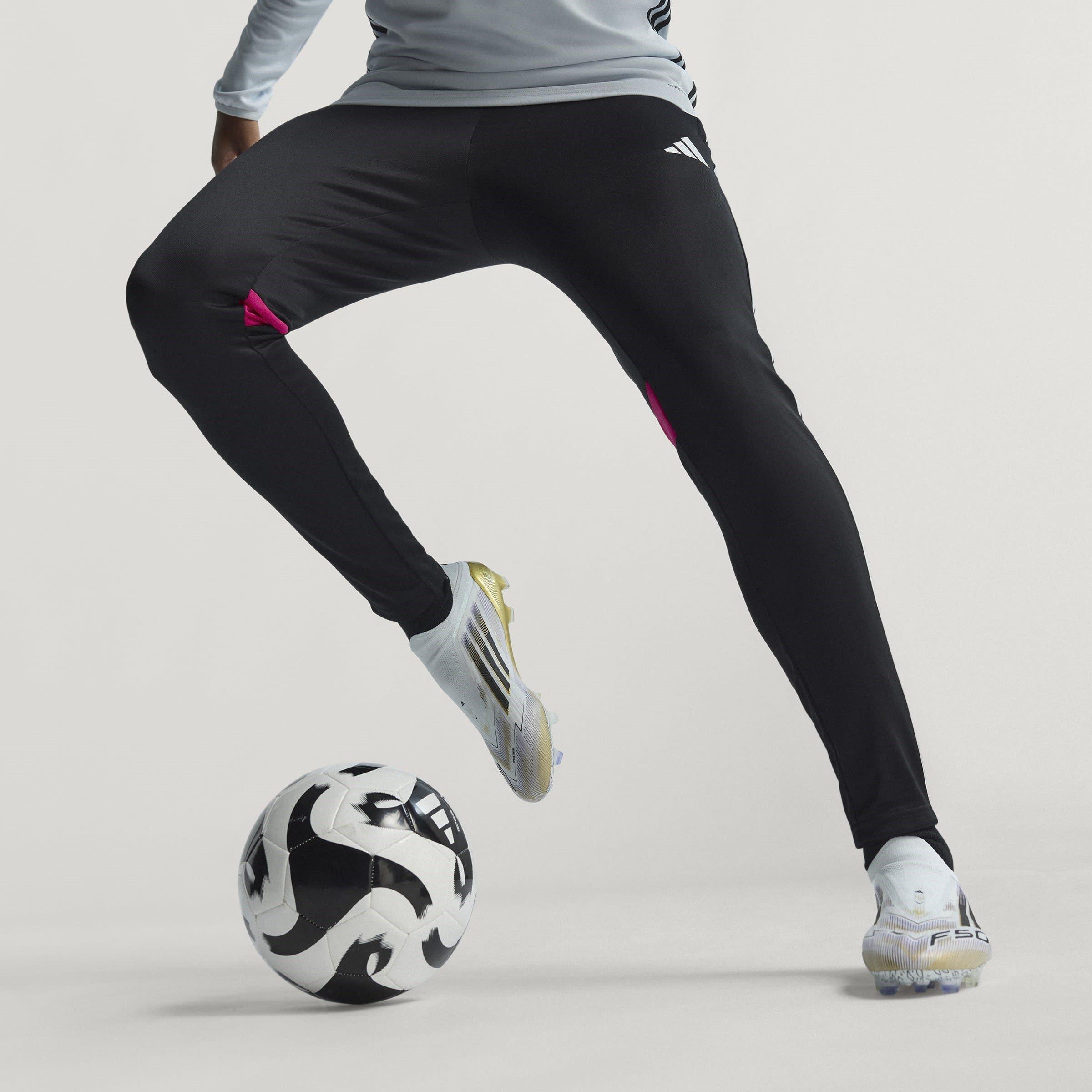 Weiß/Schwarz/Gold - adidas - F50 Elite Laceless Adults Firm Ground Football Boots - 14