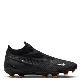 Nike Phantom Academy Firm Ground Football Boots