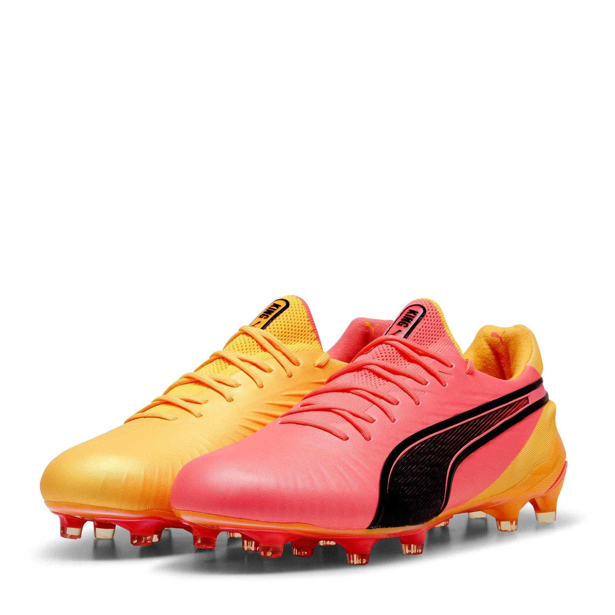 Puma Men's King Ultimate Tricks Firm Ground Football Boots
