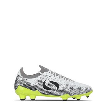 Sondico Which football boots does Bruno Fernandes wear
