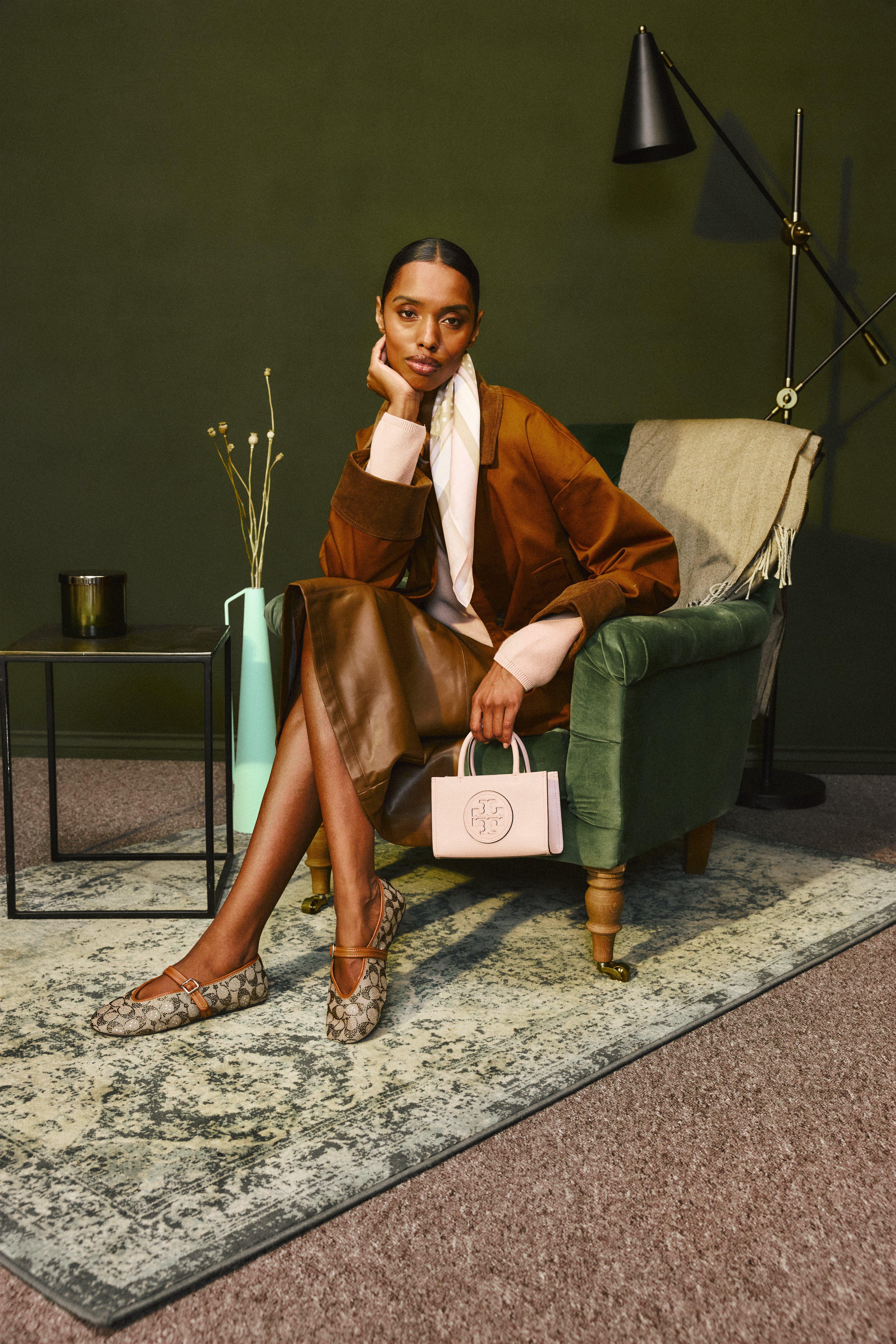 How to Style a Scarf