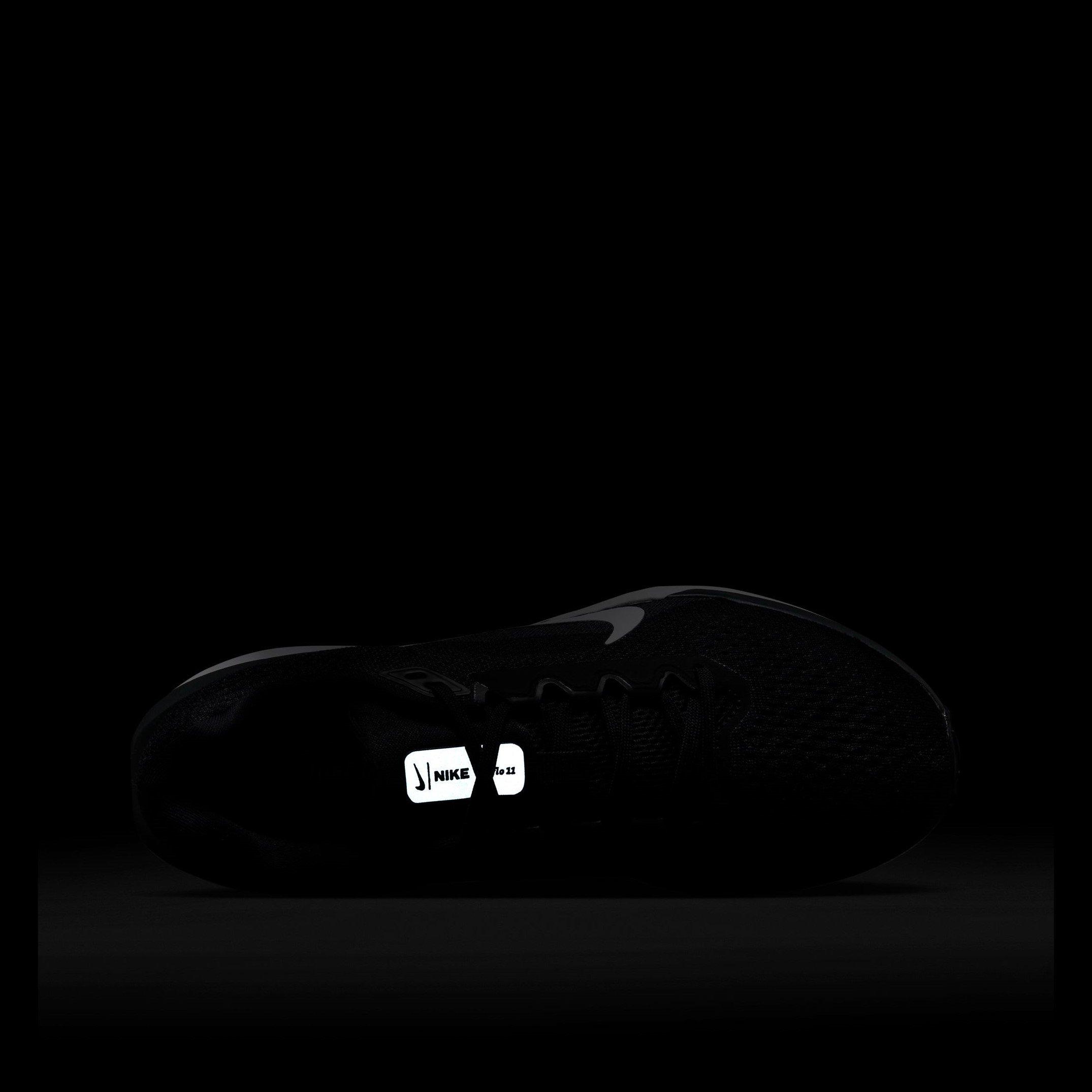 Sort/Hvid - Nike - Winflo 11 Womens Road Running Shoes - 9