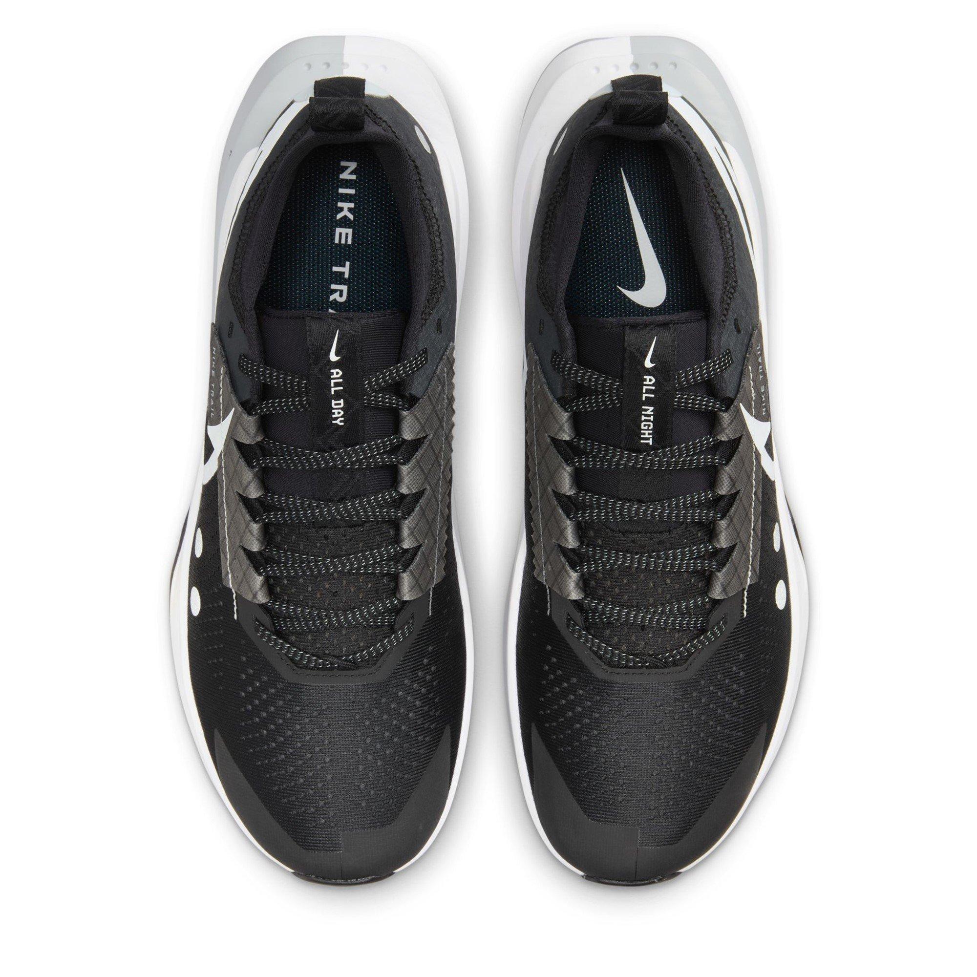 Sort/Hvid - Nike - Zegama Trail Running Shoes Mens - 6