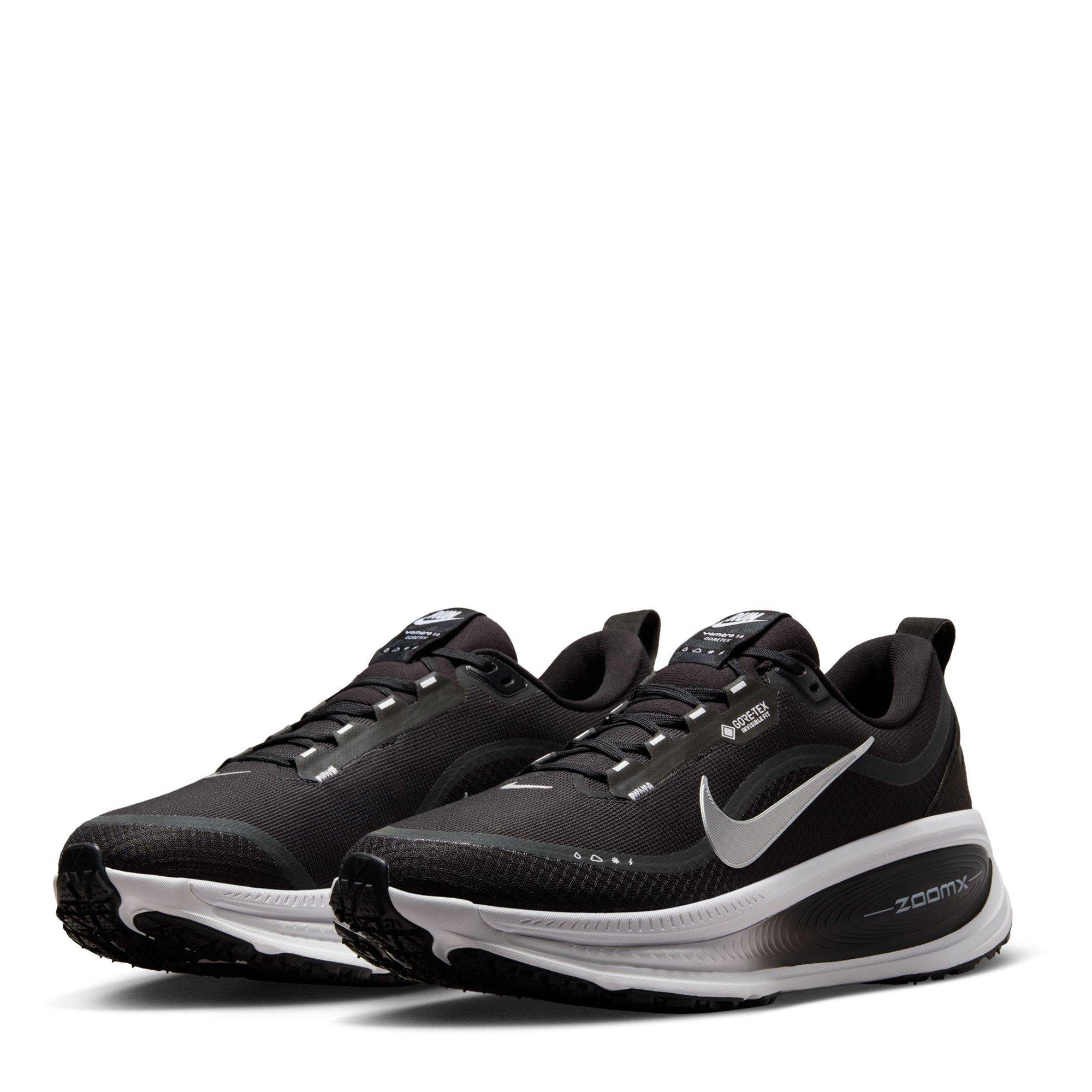 Blk/Mttlc Silv - Nike - Vomero 18 GORE-TEX Running Shoes Mens - 5