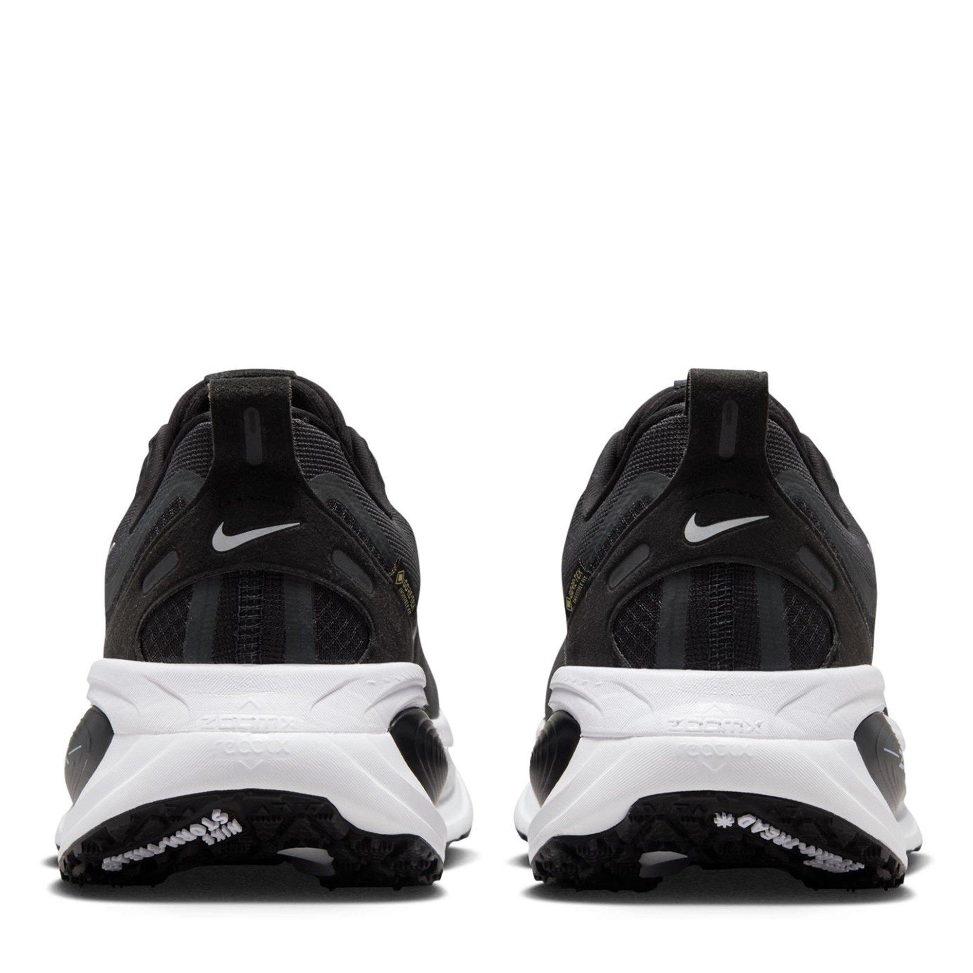 Blk/Mttlc Silv - Nike - Vomero 18 GORE-TEX Running Shoes Mens - 6