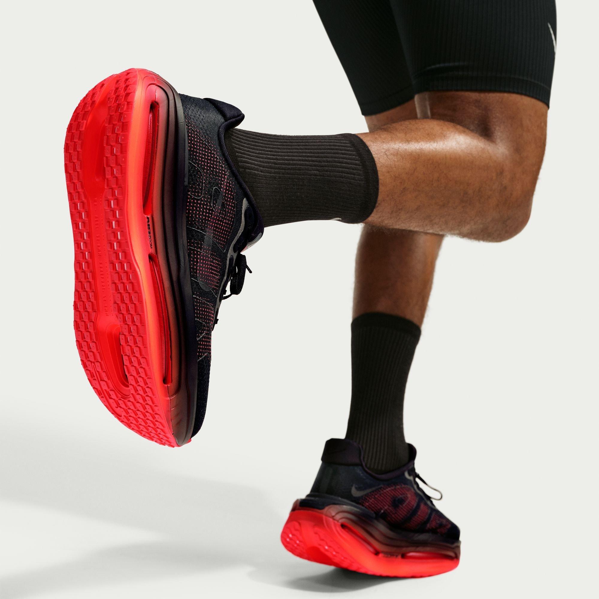 Black/Crimson - Nike - Vomero Premium Mens Running Shoes - 3