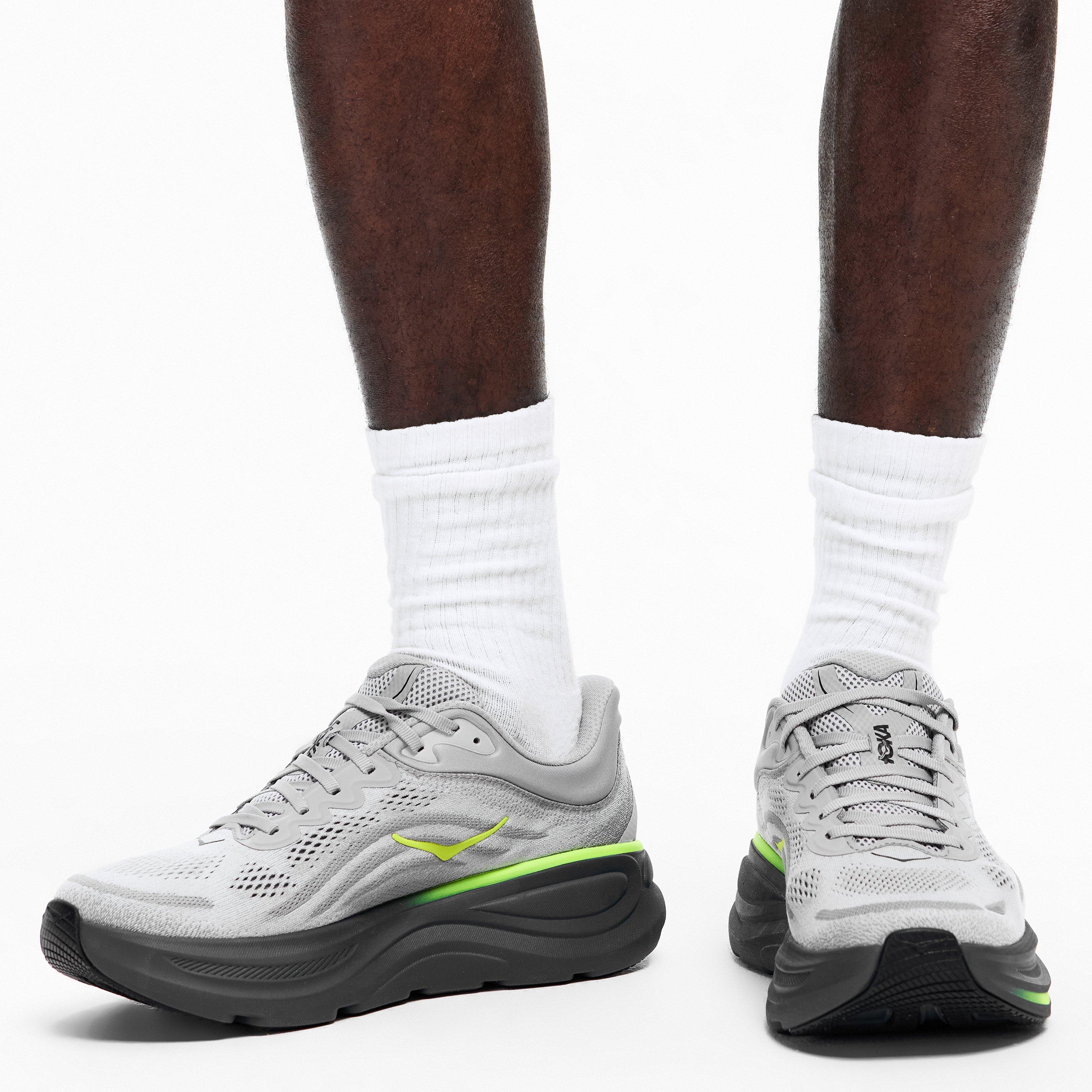 Stardust/Outer - Hoka - Men's Bondi Breathable Everyday Neutral Road Running Shoes - 3