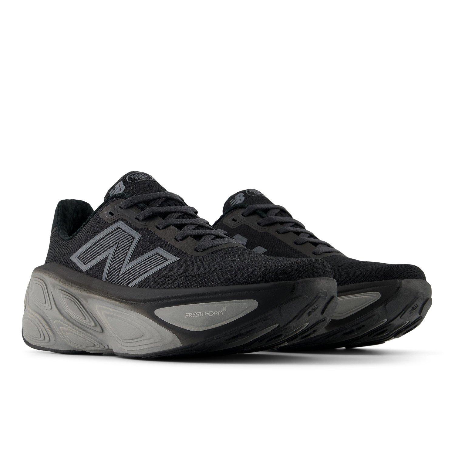 Zwart - New Balance - Fresh Foam X More v5 Running Shoes Womens - 3