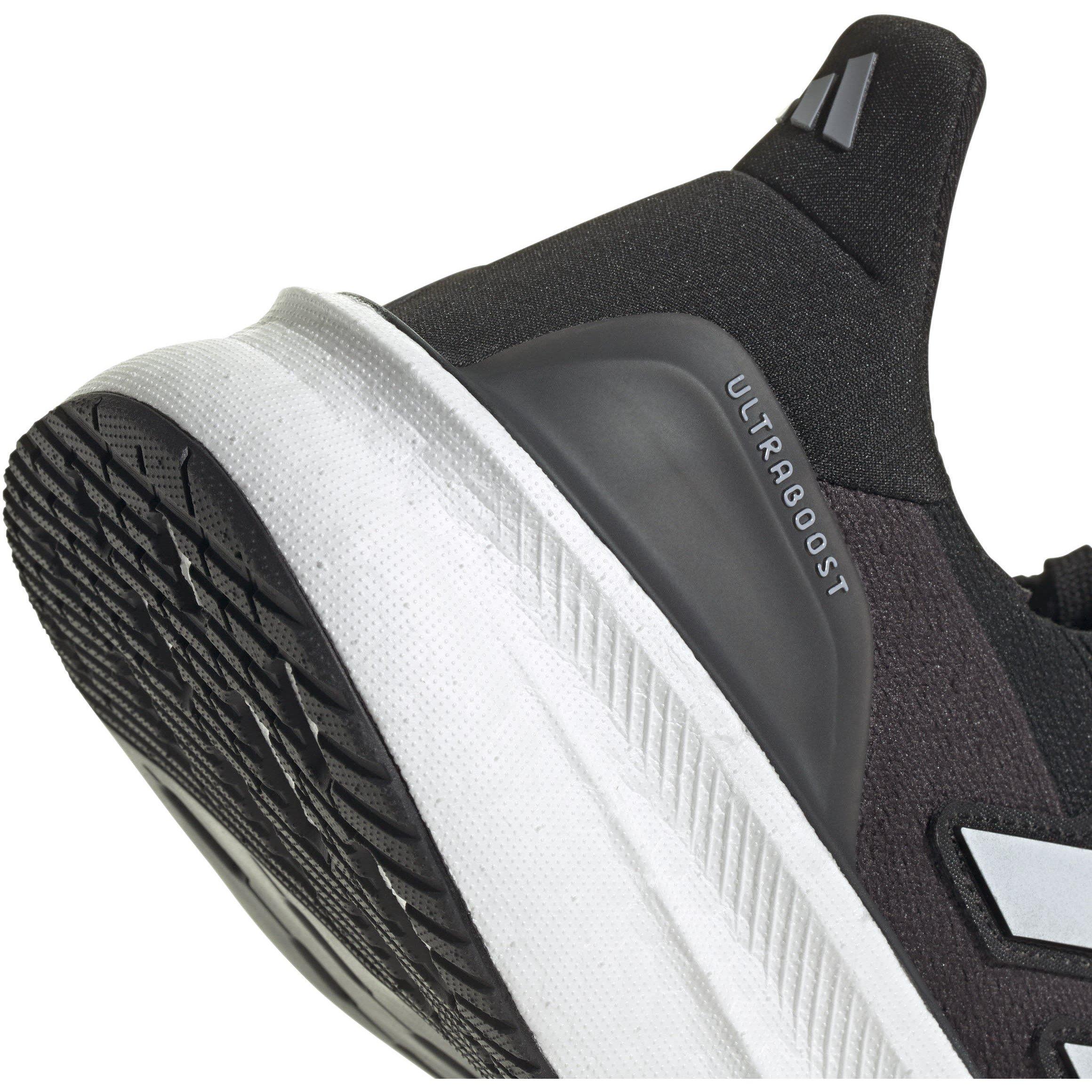 Sort/Hvid - adidas - Ultraboost 5 Running Shoes Mens - 8