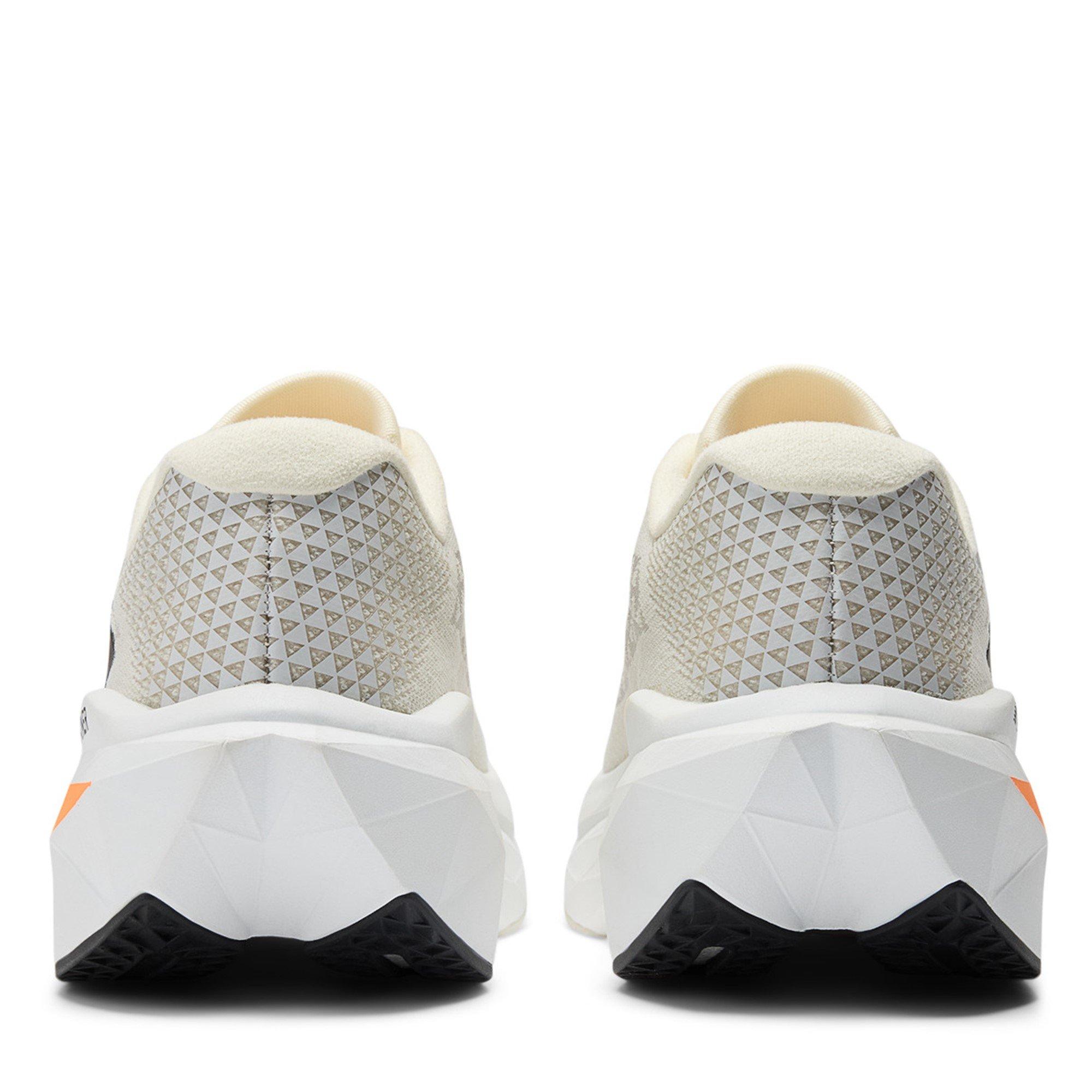 Bianco/Mango - New Balance - FuelCell SuperComp v3 Trainers Womens - 6