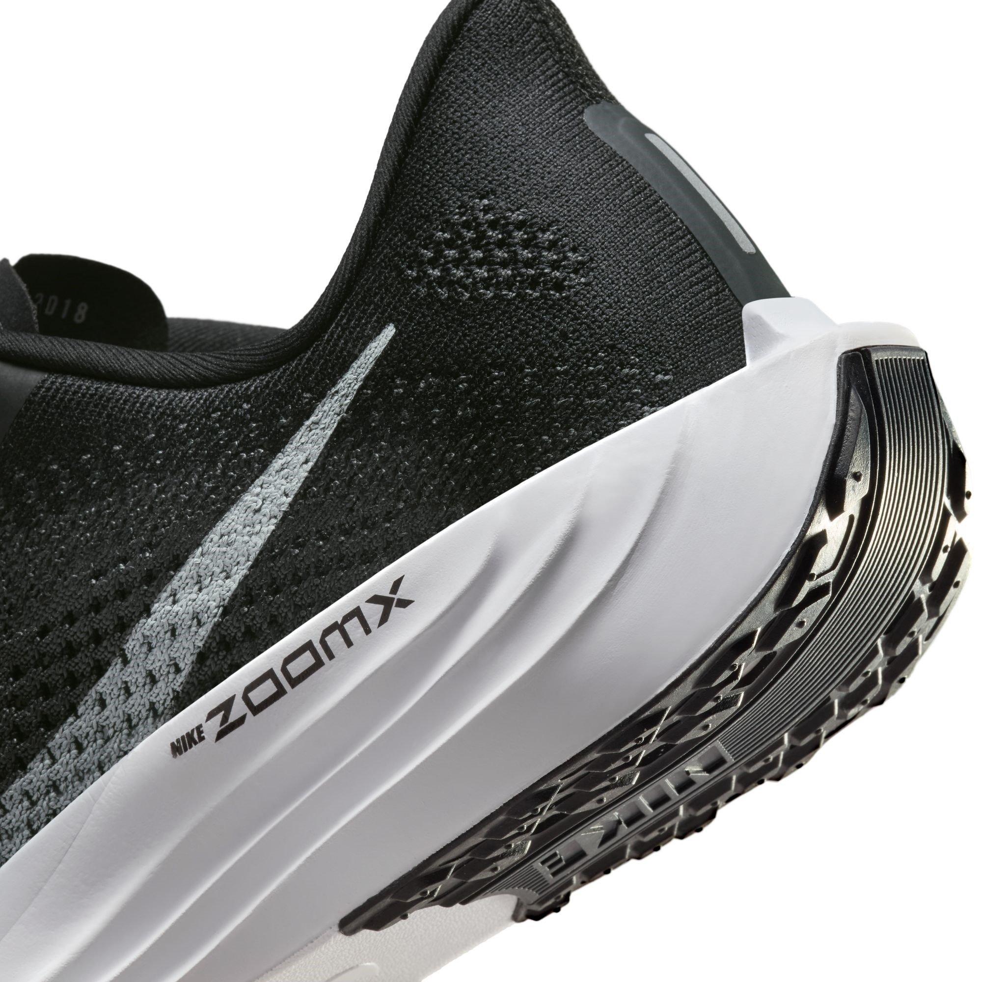 Black/Plat - Nike - Pegasus Plus Womens Running Shoes - 8