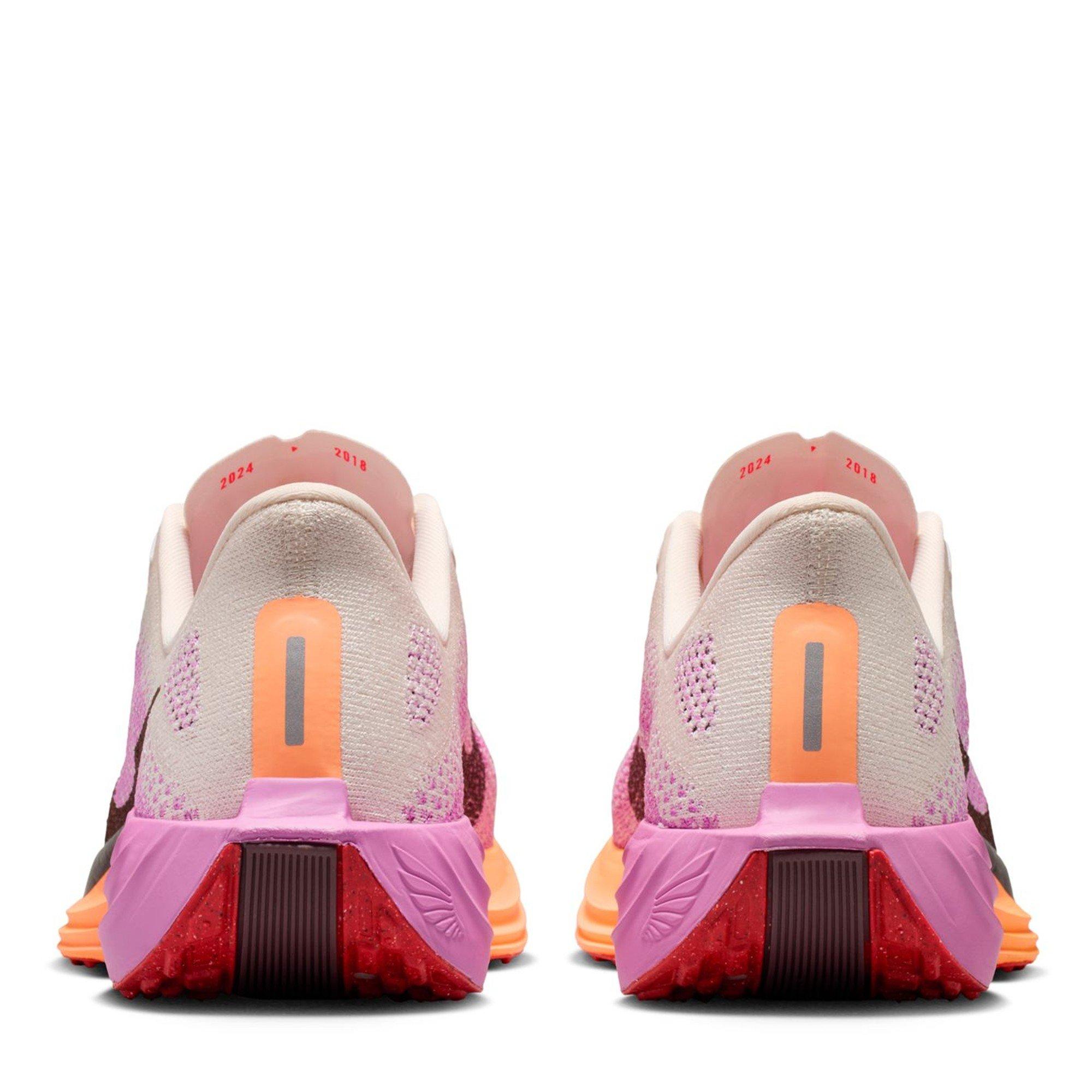 Chalk/Magenta - Nike - Pegasus Plus Womens Running Shoes - 5