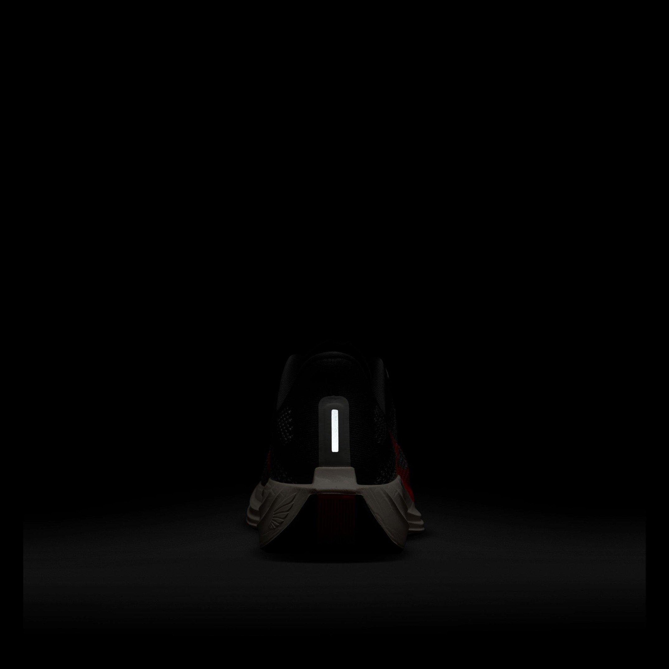 Grau/Karmesinrot - Nike - Pegasus Plus Trainers Mens - 11