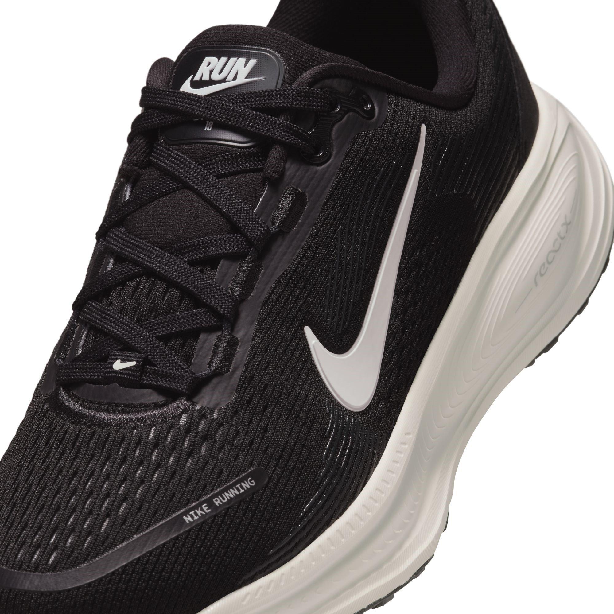 Black/White - Nike - Nike Vomero 18 Jn10 - 7