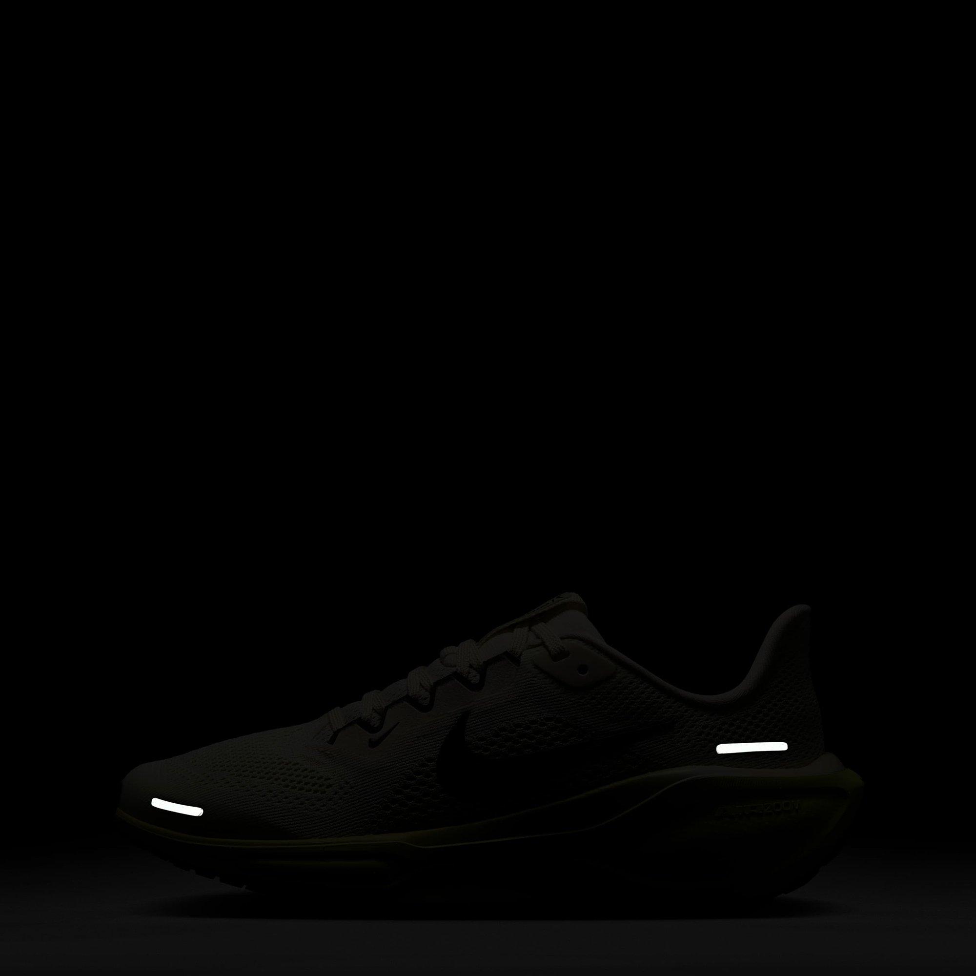 Ivory/Lime - Nike - Pegasus 41 Junior Running Shoes - 9
