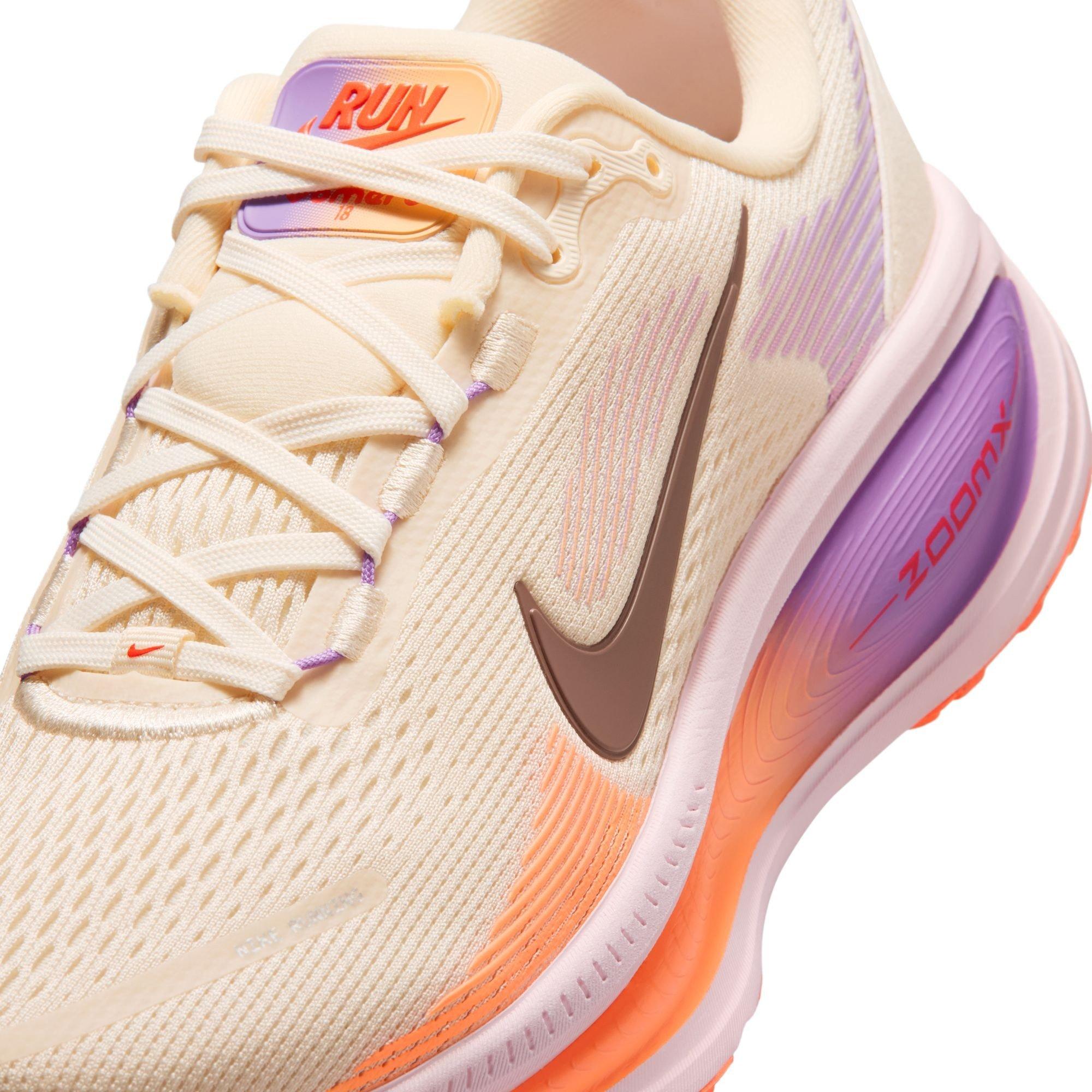 Chalk/Pink Foam - Nike - Vomero 18 Womens Running Shoes - 8