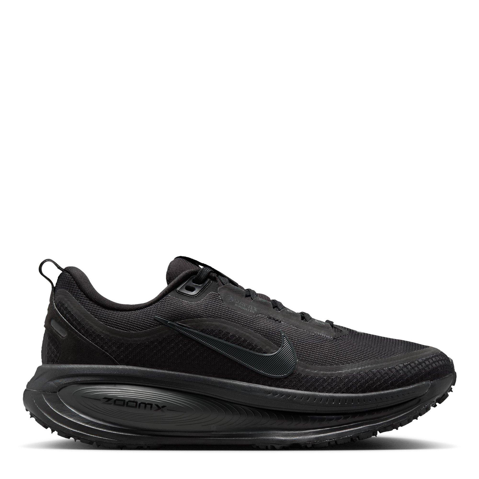 Nike Women's Vomero 18 Gore-Tex Running Shoes - Black/Black - 7 (41)