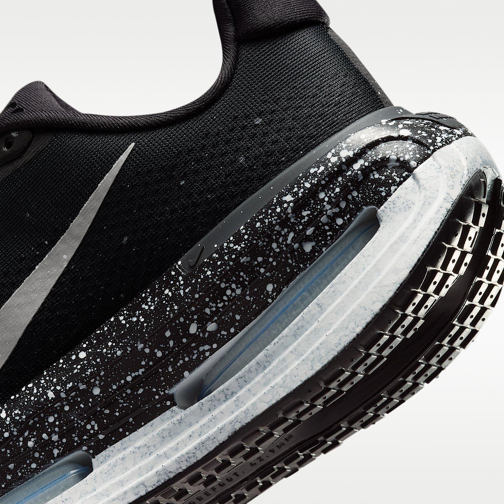 Black/Silver - Nike - Vomero PRM QS - 8