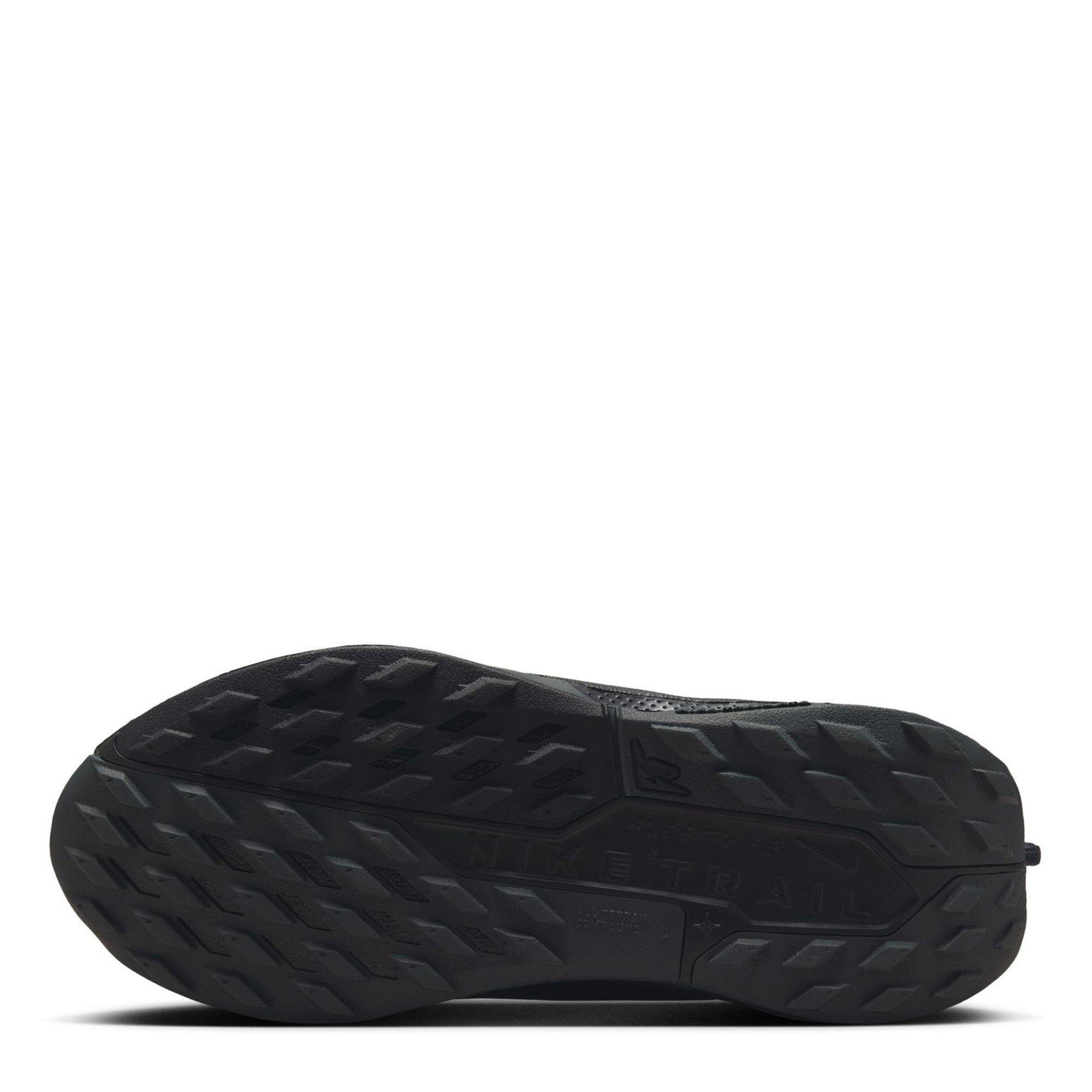 Schwarz/Schwarz - Nike - Pegasus Trail 5 Big Kids Running Shoes - 3