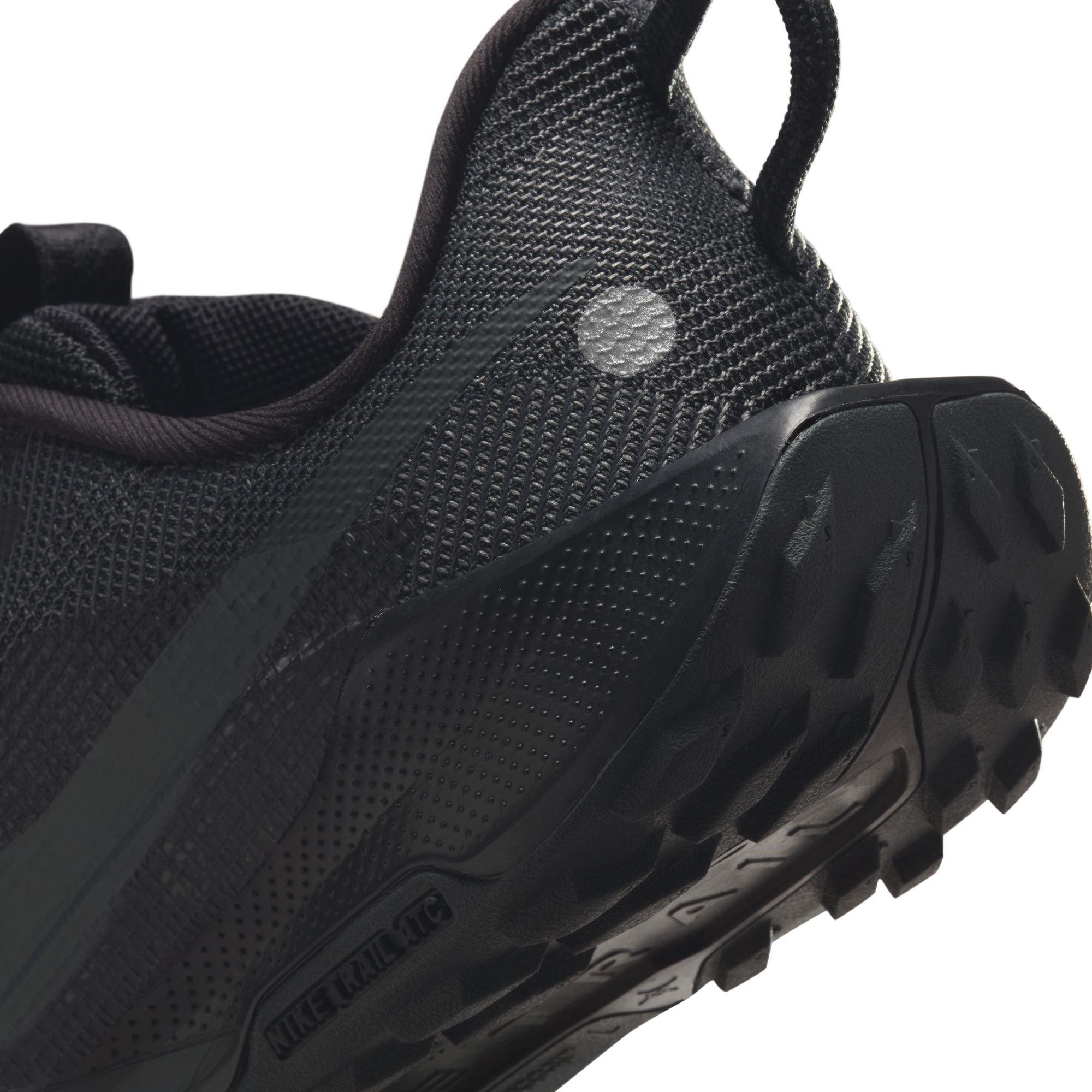 Schwarz/Schwarz - Nike - Pegasus Trail 5 Big Kids Running Shoes - 8