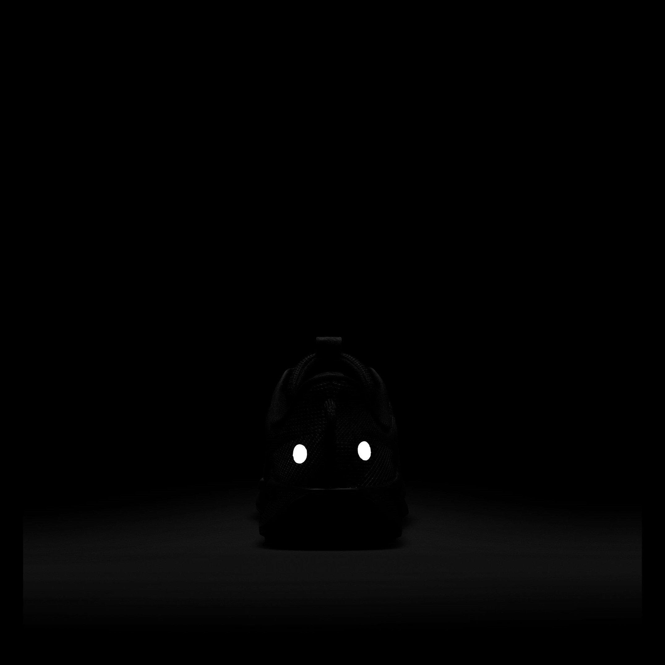 Schwarz/Schwarz - Nike - Pegasus Trail 5 Big Kids Running Shoes - 9