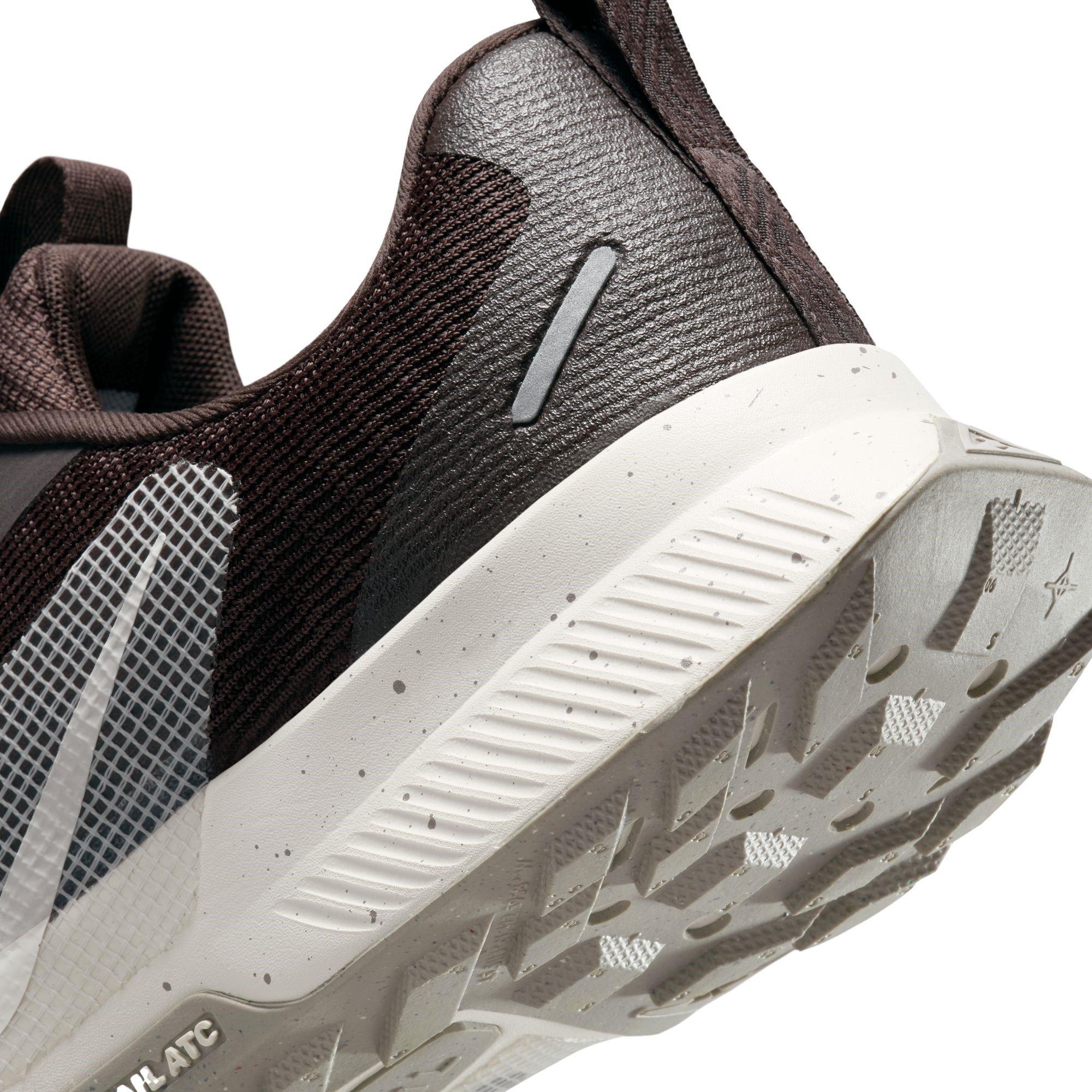 Marrón de Terciopelo - Nike - Juniper Trail 3 Running Trainers Mens - 8