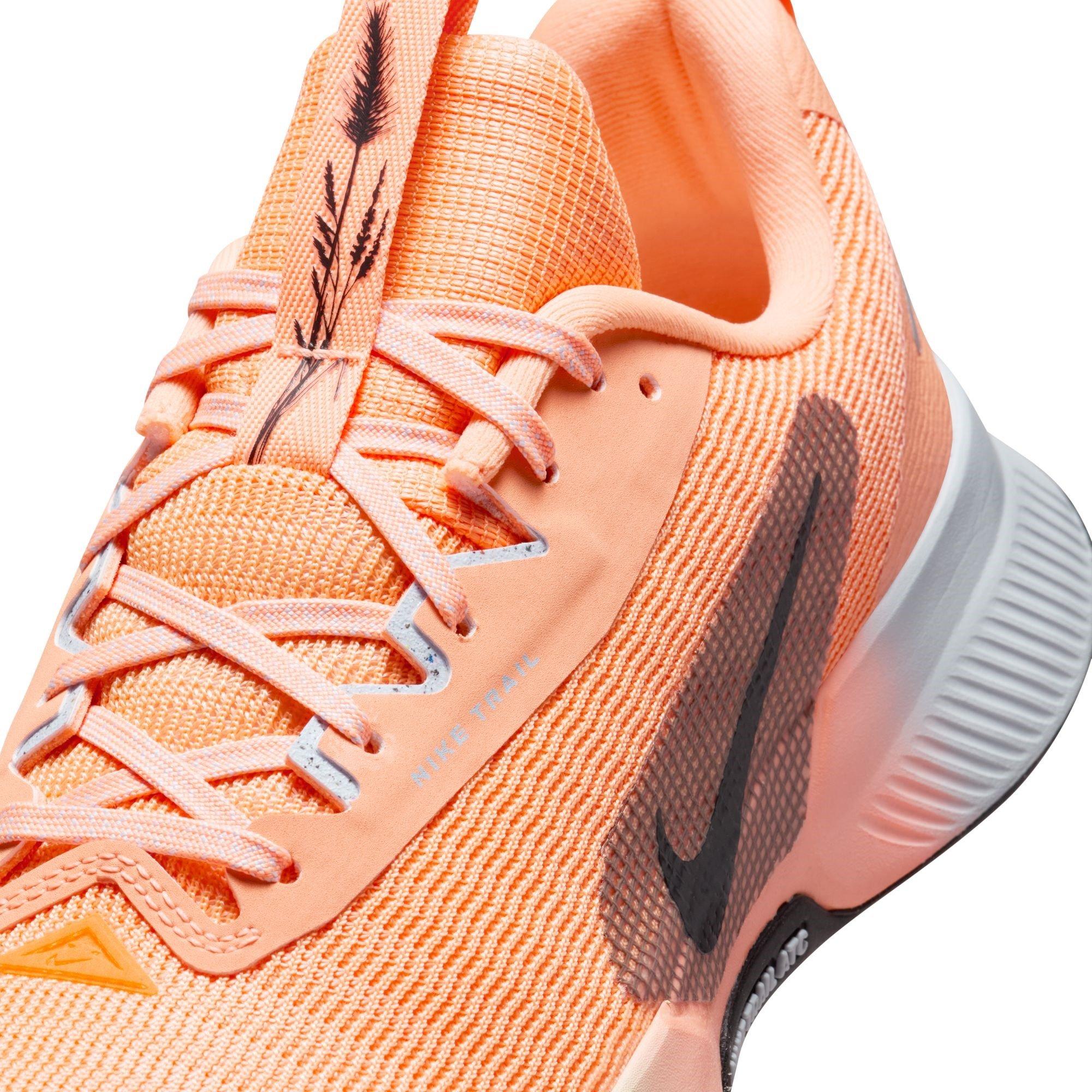 Pouls Orange - Nike - Juniper Trail 3 Running Trainers Womens - 7