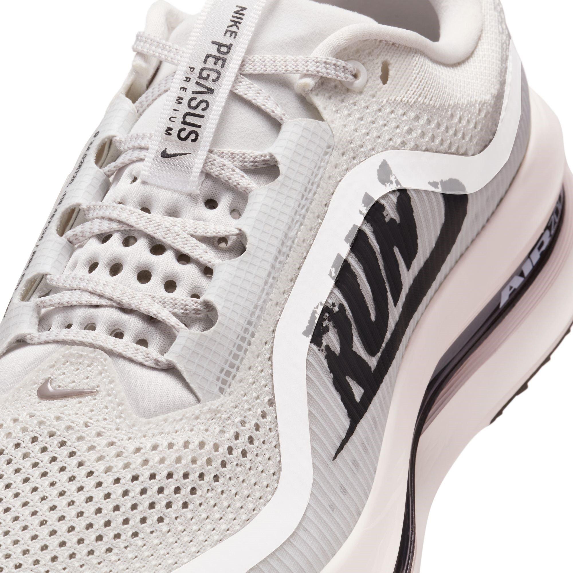 Platinum/Zwart - Nike - Pegasus Premium Running Shoes Mens - 7