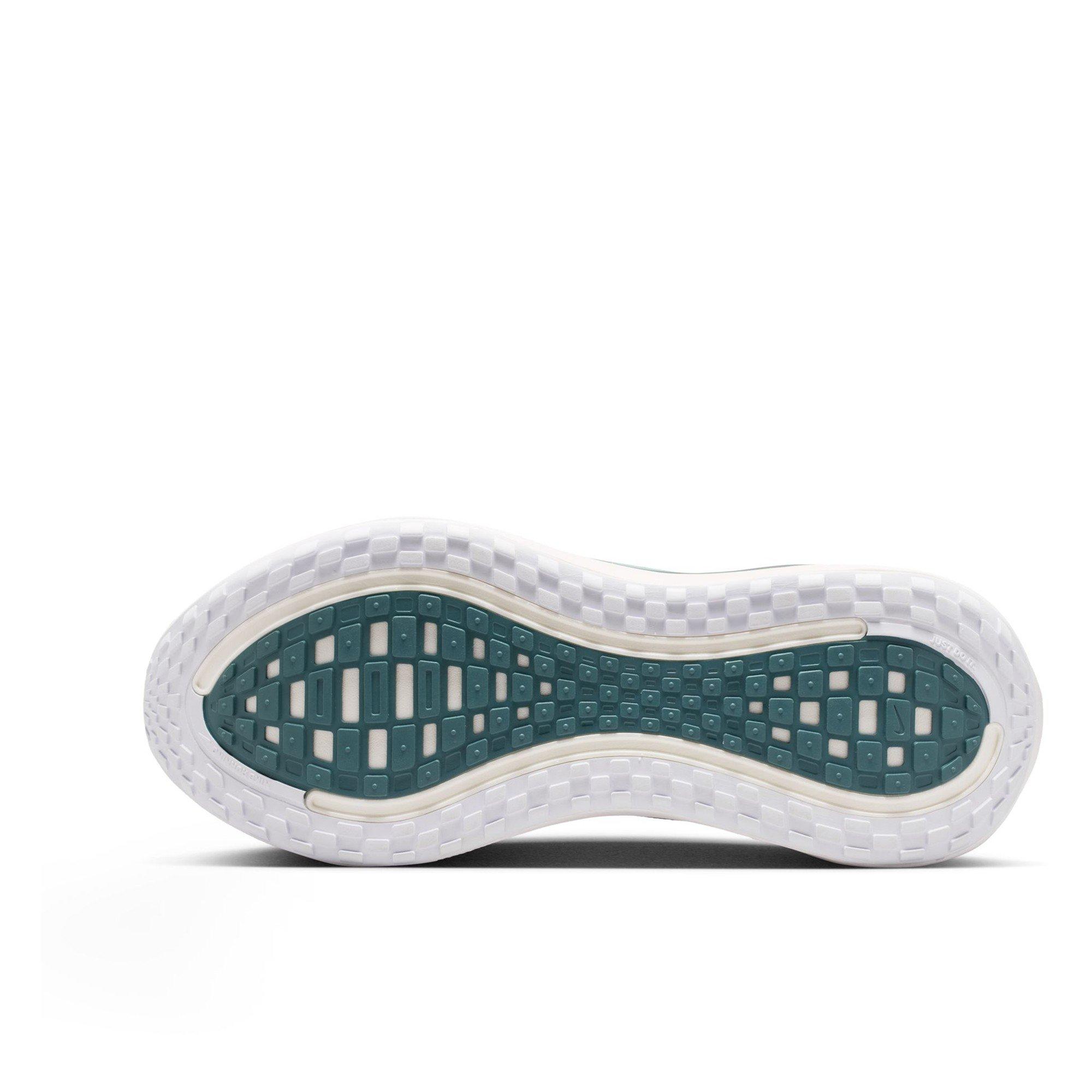 Wit/Zwart - Nike - Vomero Plus Road Running Shoes Mens - 3