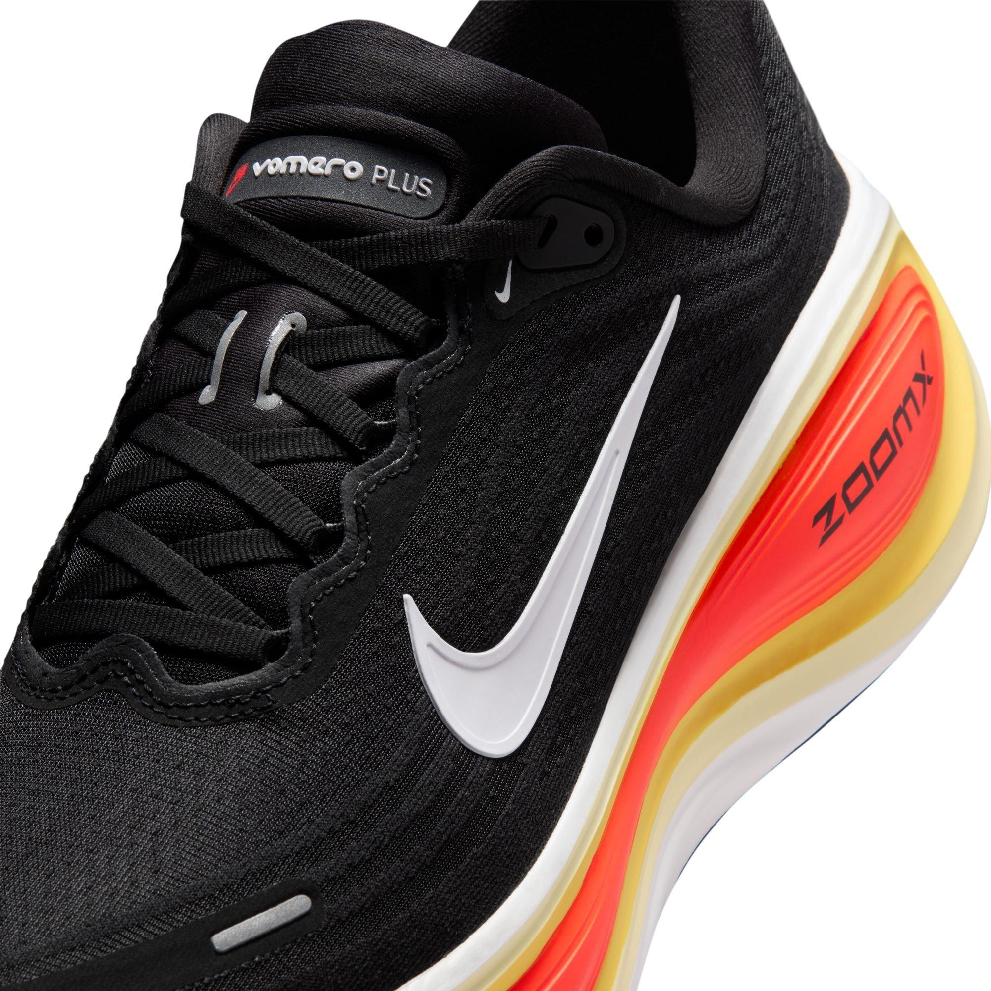 Zwart/Karmozijnrood - Nike - Vomero Plus Road Running Shoes Mens - 7