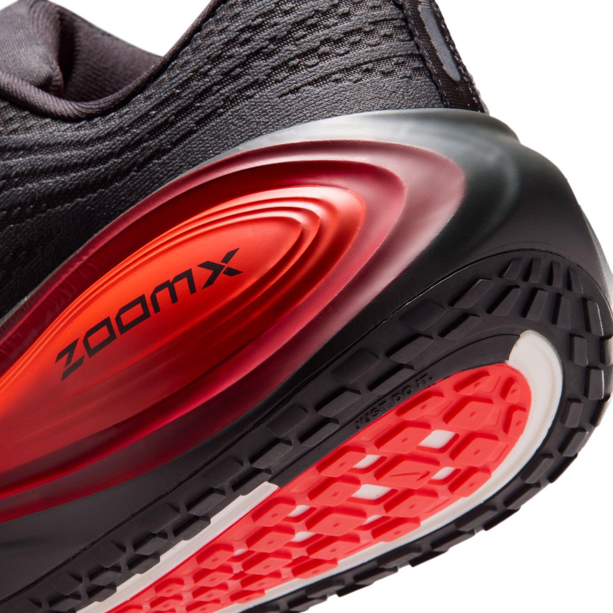 Zwart/Rood - Nike - Vomero Plus Road Running Shoes Mens - 8